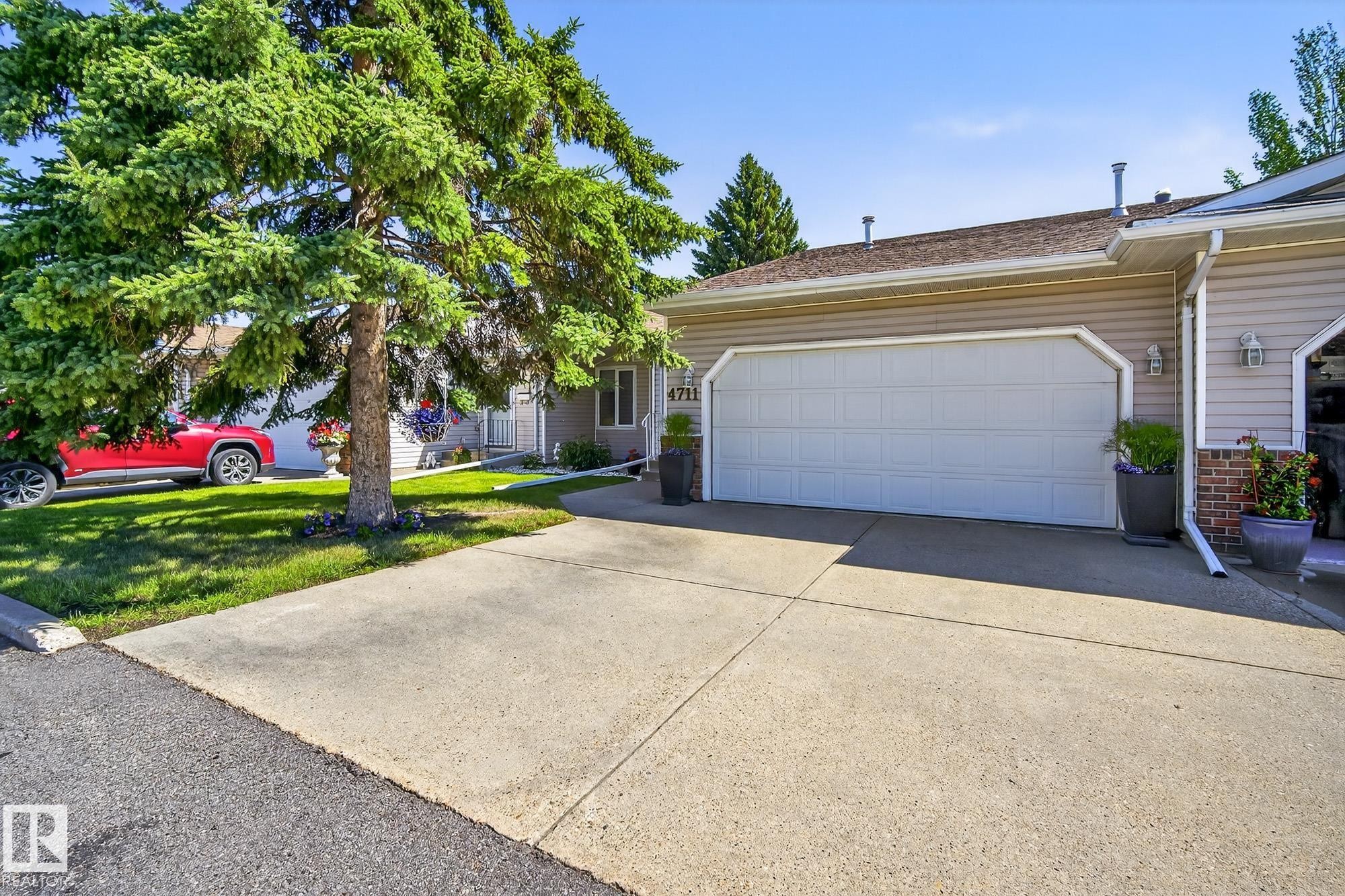 4711 25 Avenue, Edmonton, AB