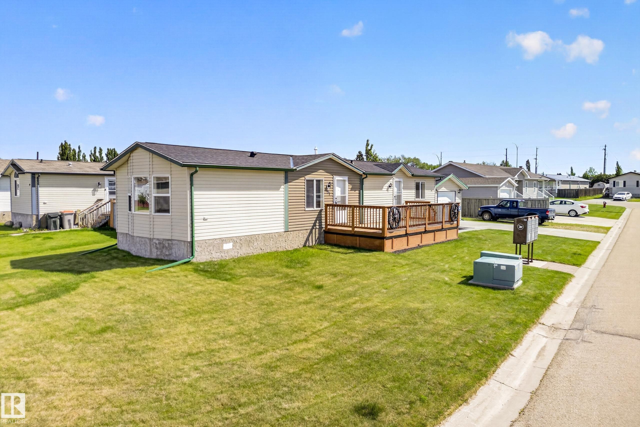 51 Jutland Crescent, Stony Plain, AB - Outdoor