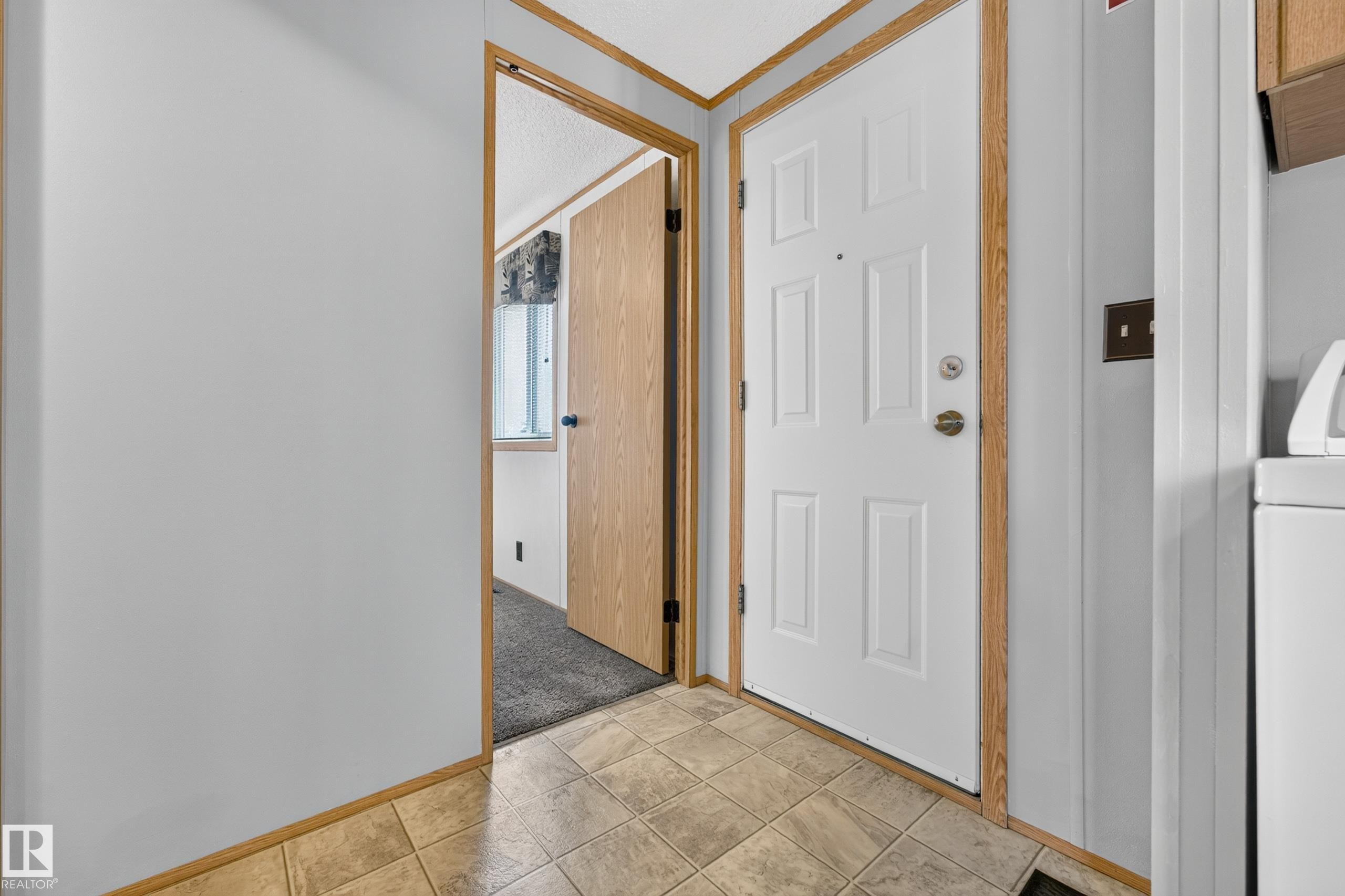 51 Jutland Crescent, Stony Plain, AB - Indoor Photo Showing Other Room