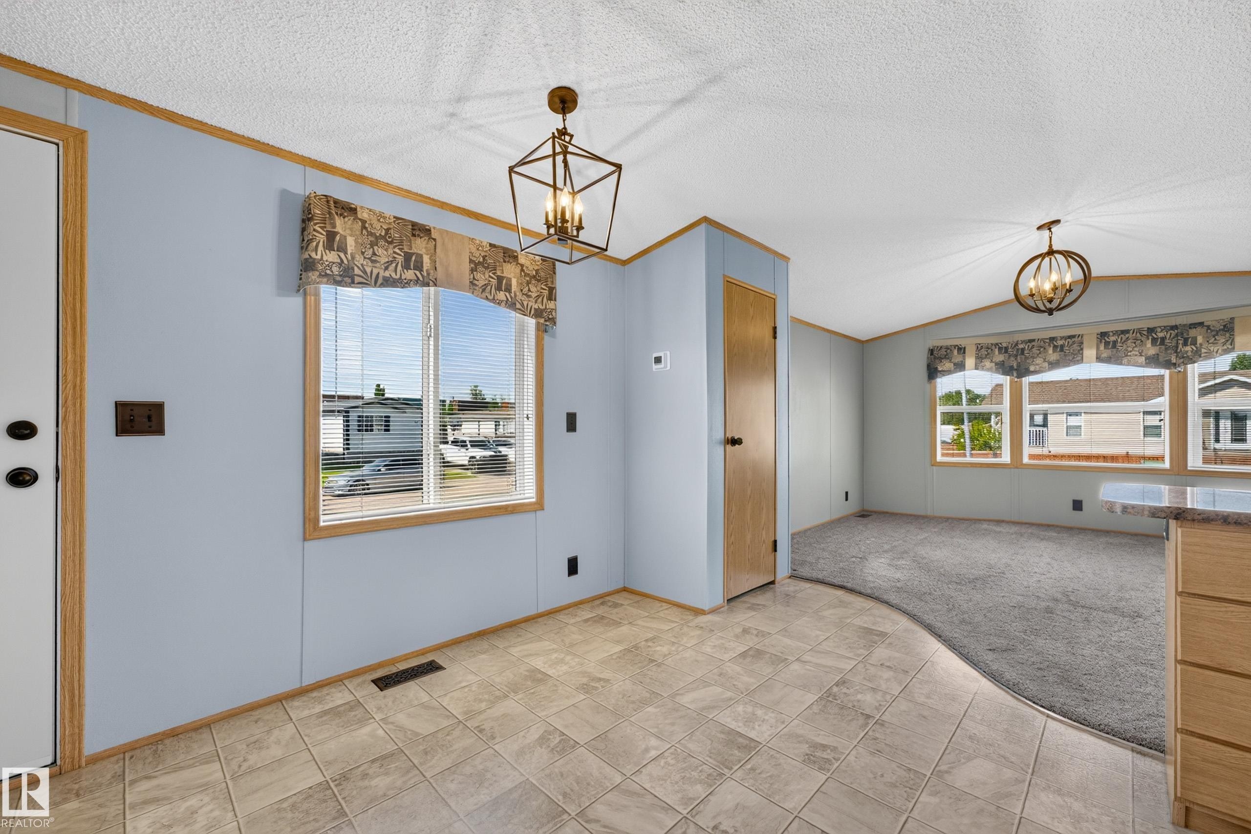 51 Jutland Crescent, Stony Plain, AB - Indoor Photo Showing Other Room