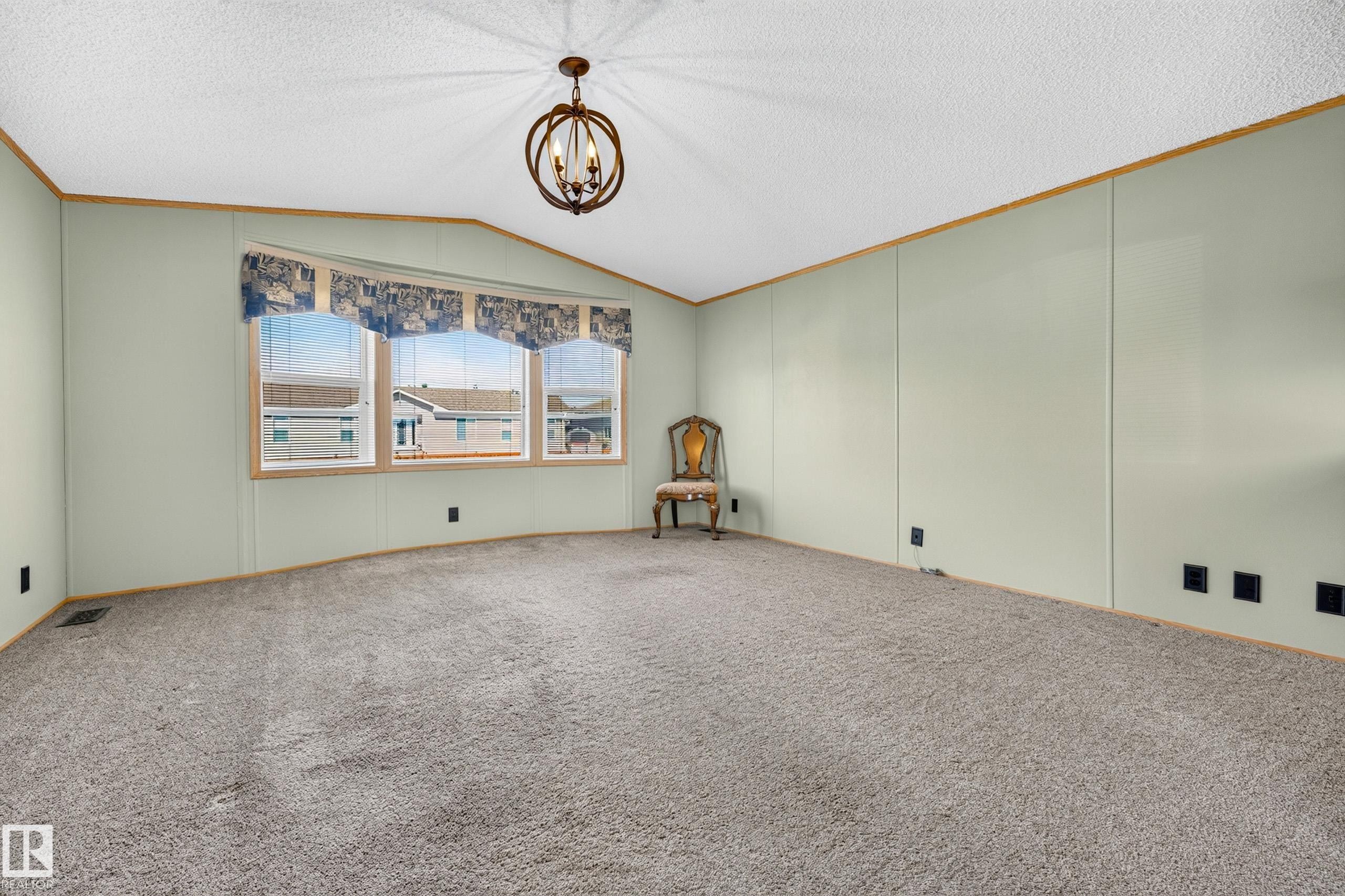 51 Jutland Crescent, Stony Plain, AB - Indoor Photo Showing Other Room