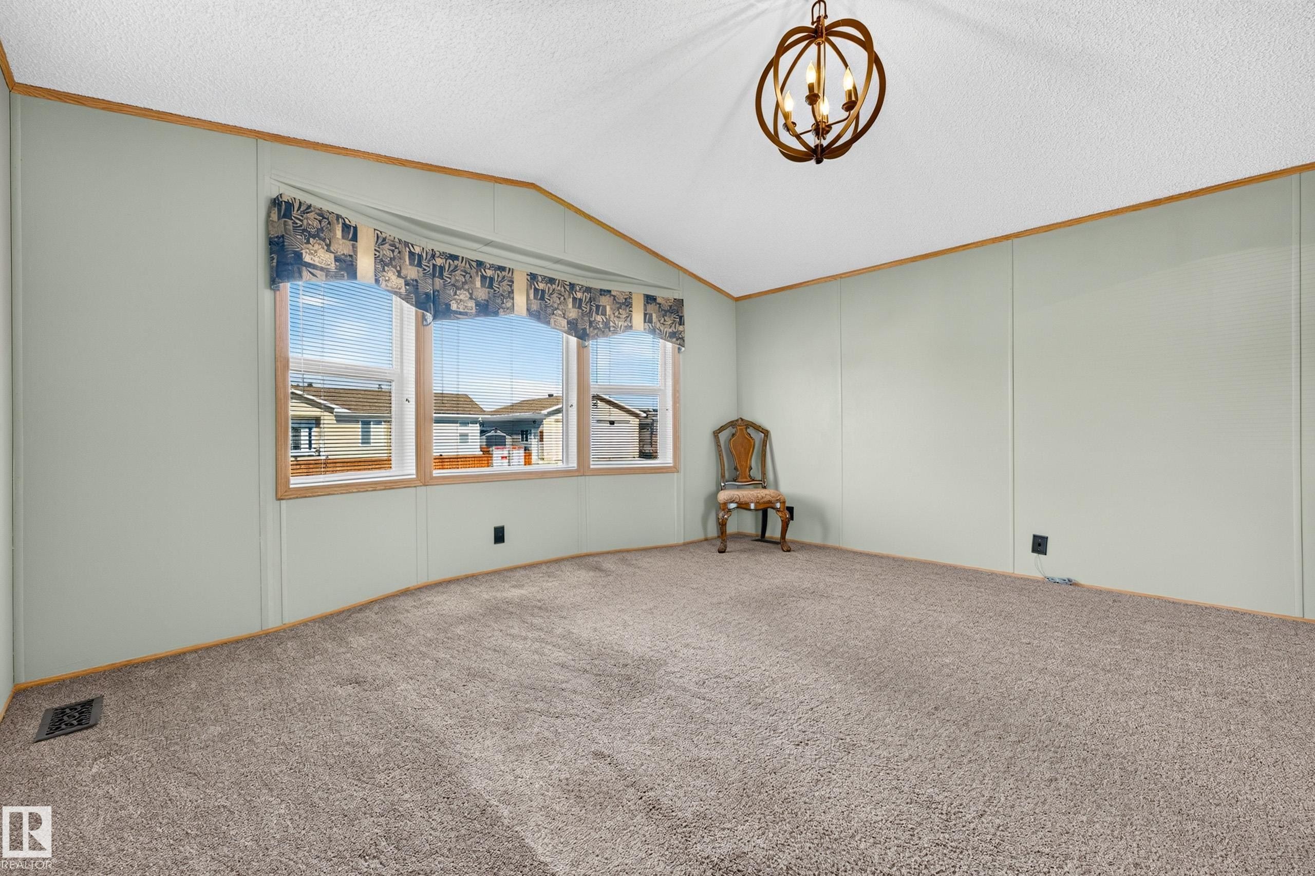 51 Jutland Crescent, Stony Plain, AB - Indoor Photo Showing Other Room