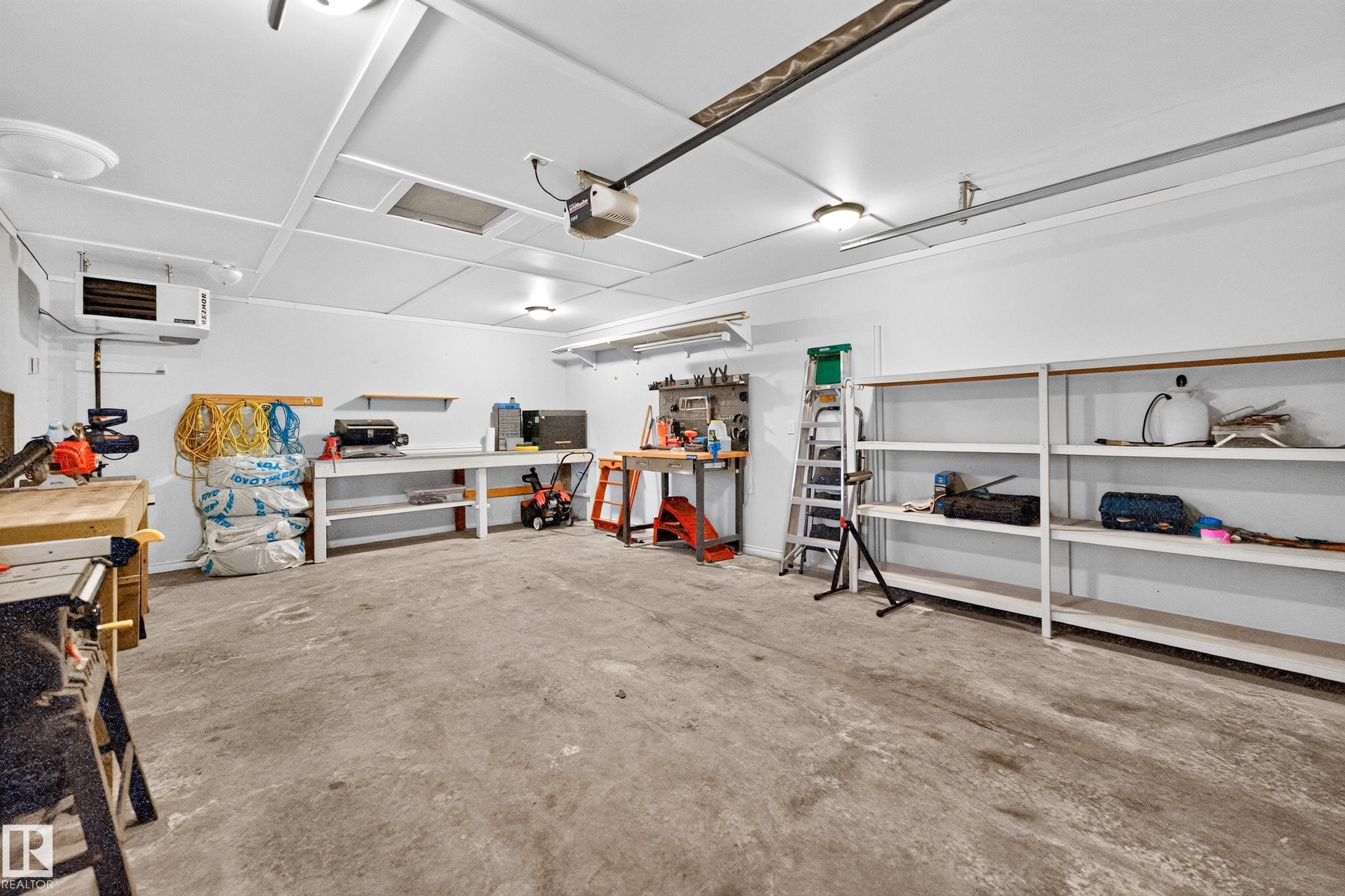 51 Jutland Crescent, Stony Plain, AB - Indoor Photo Showing Garage