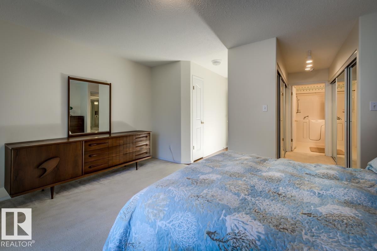 #7 9731 174 St Nw, Edmonton, AB - Indoor Photo Showing Bedroom