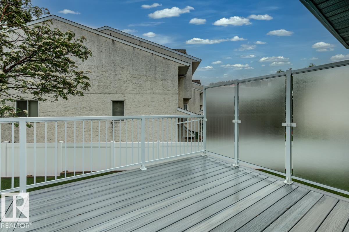 #7 9731 174 St Nw, Edmonton, AB - Outdoor With Exterior