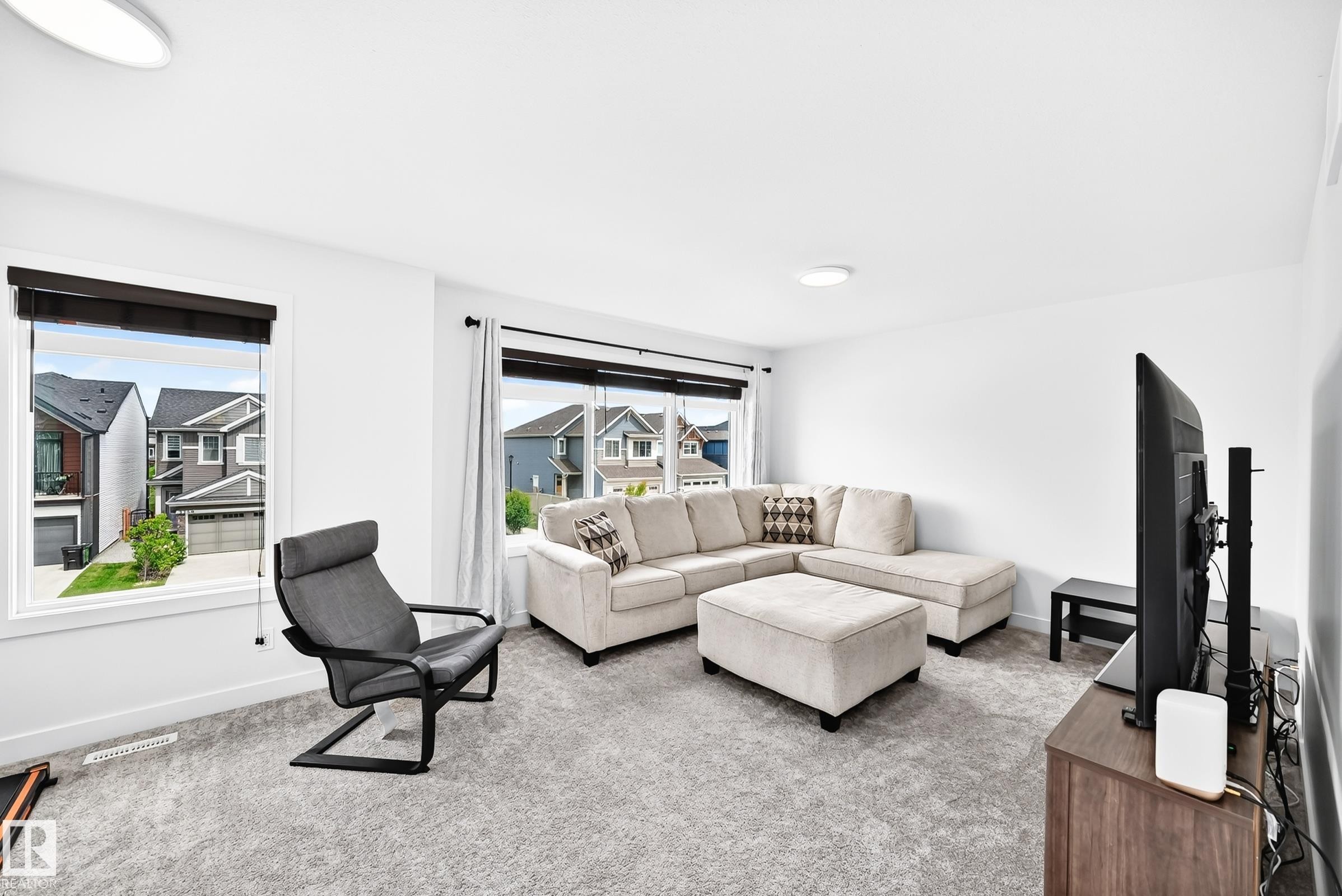 3751 Cross Landing Sw, Edmonton, AB - Indoor