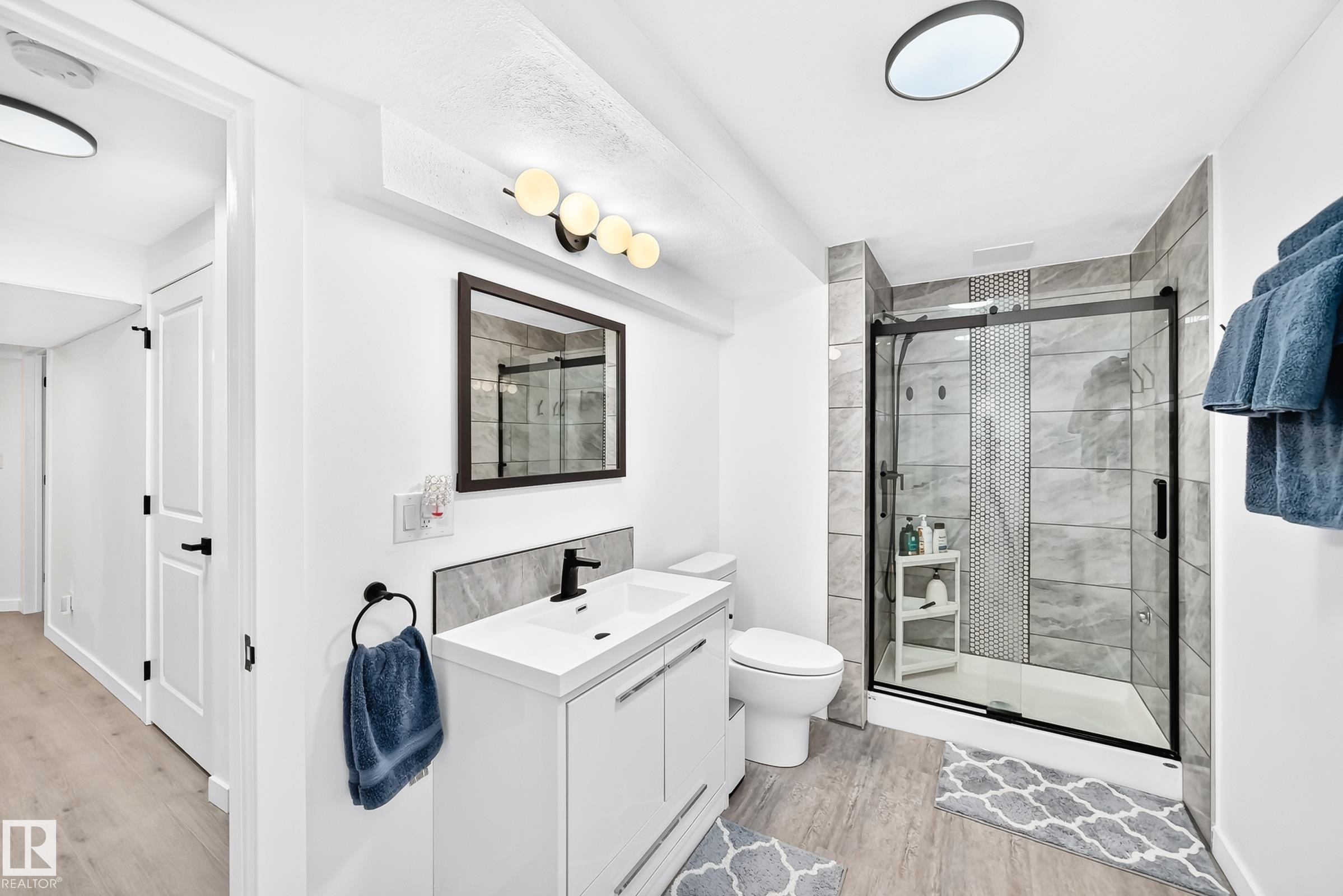 3751 Cross Landing Sw, Edmonton, AB - Indoor
