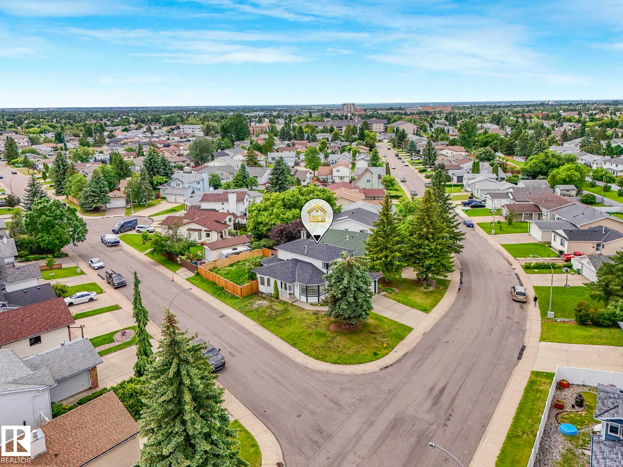 4103 28 Avenue Nw, Edmonton, AB - Outdoor With View