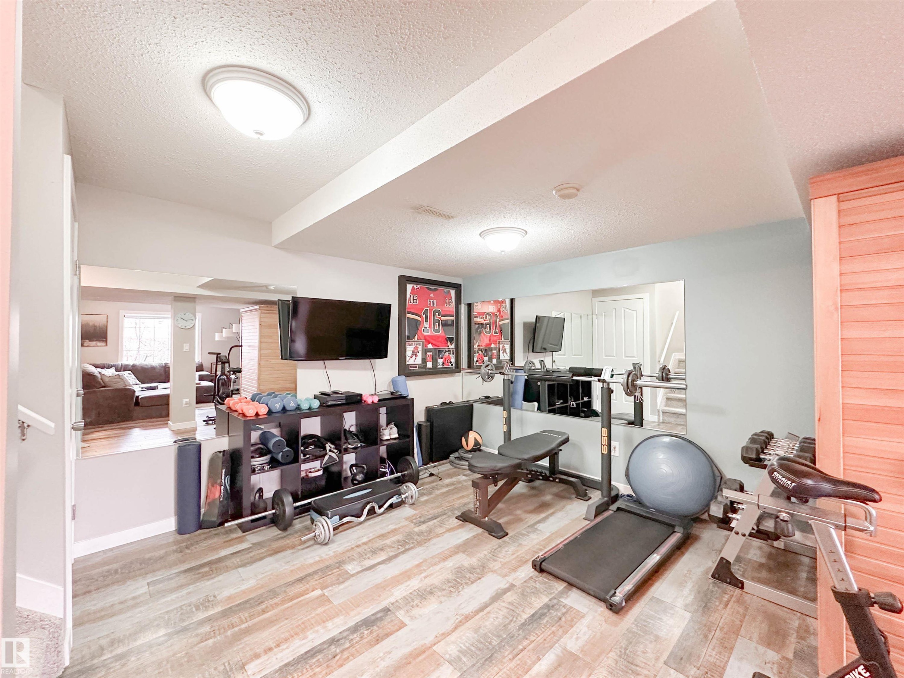 13715 149 Avenue, Edmonton, AB - Indoor
