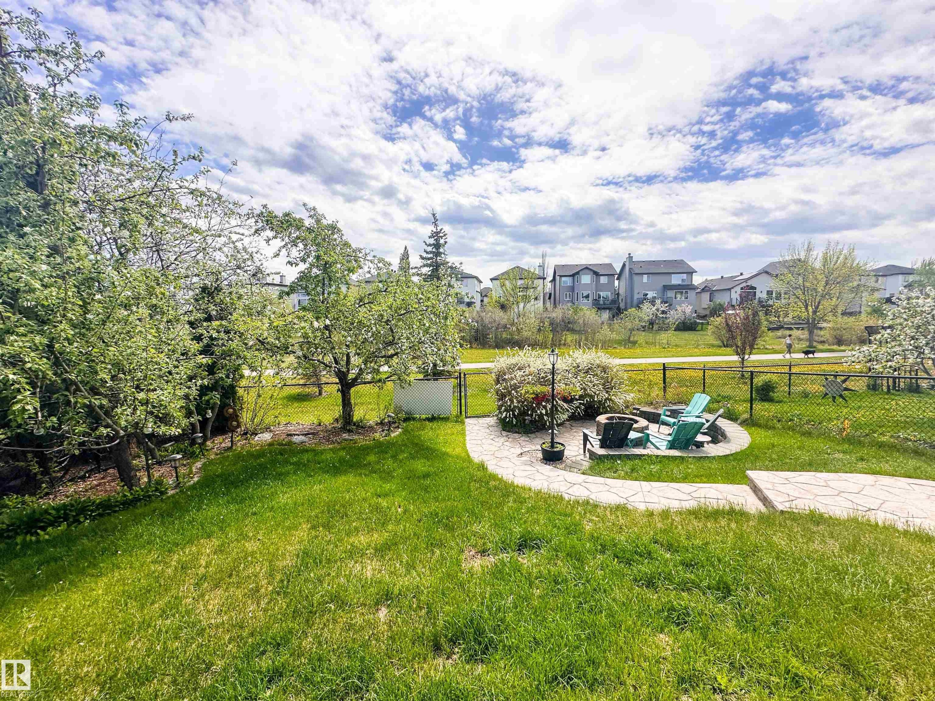 13715 149 Avenue, Edmonton, AB - Outdoor With View