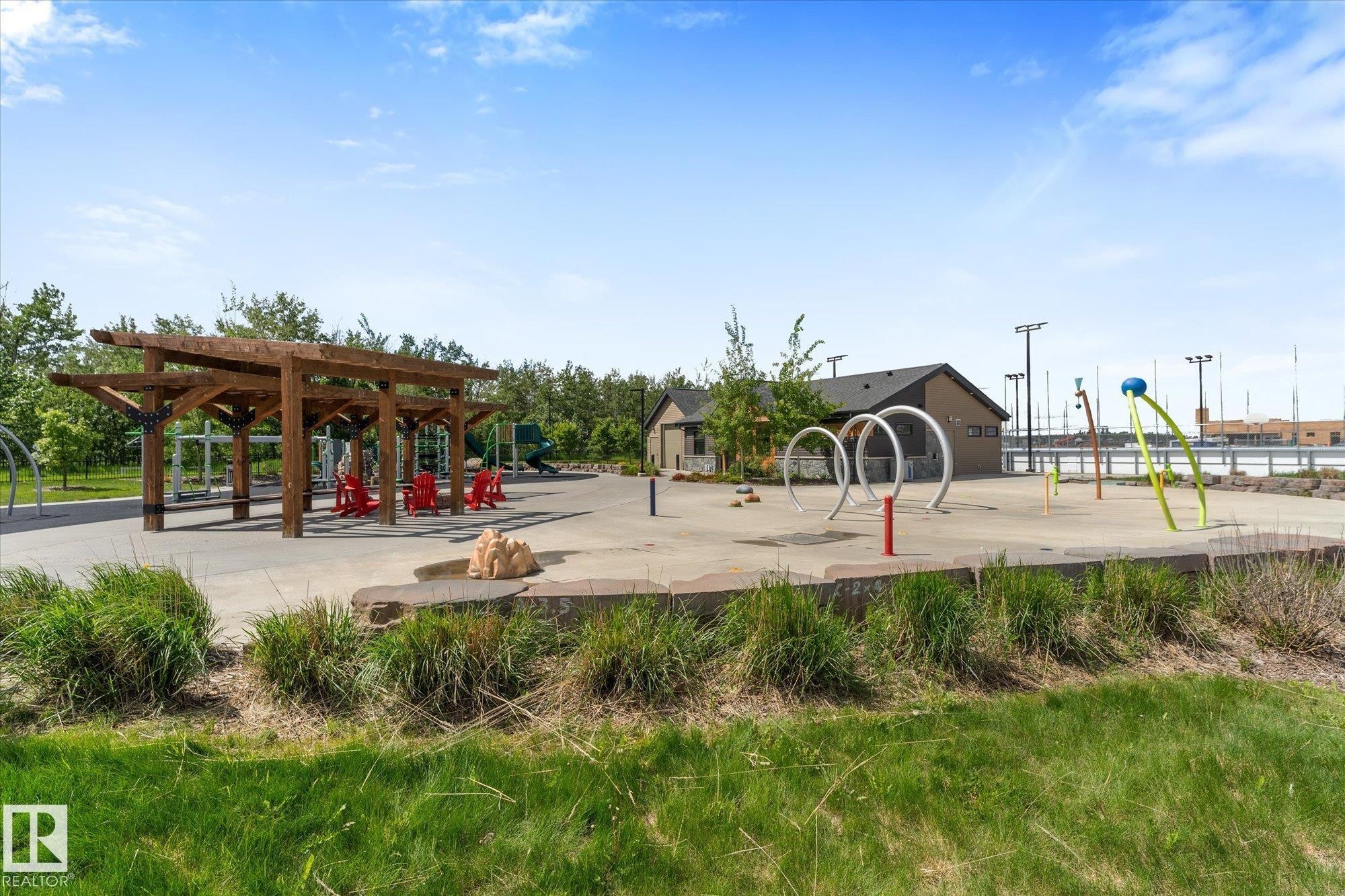20035 20 Avenue, Edmonton, AB