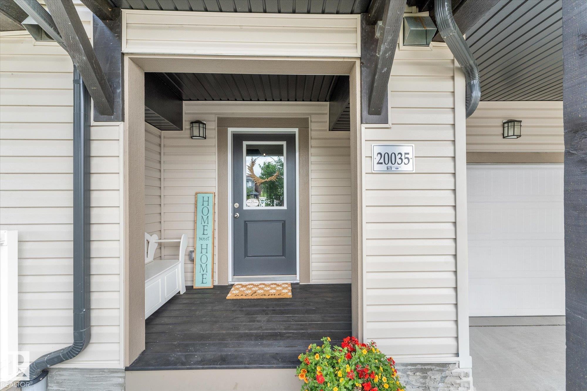 20035 20 Avenue, Edmonton, AB
