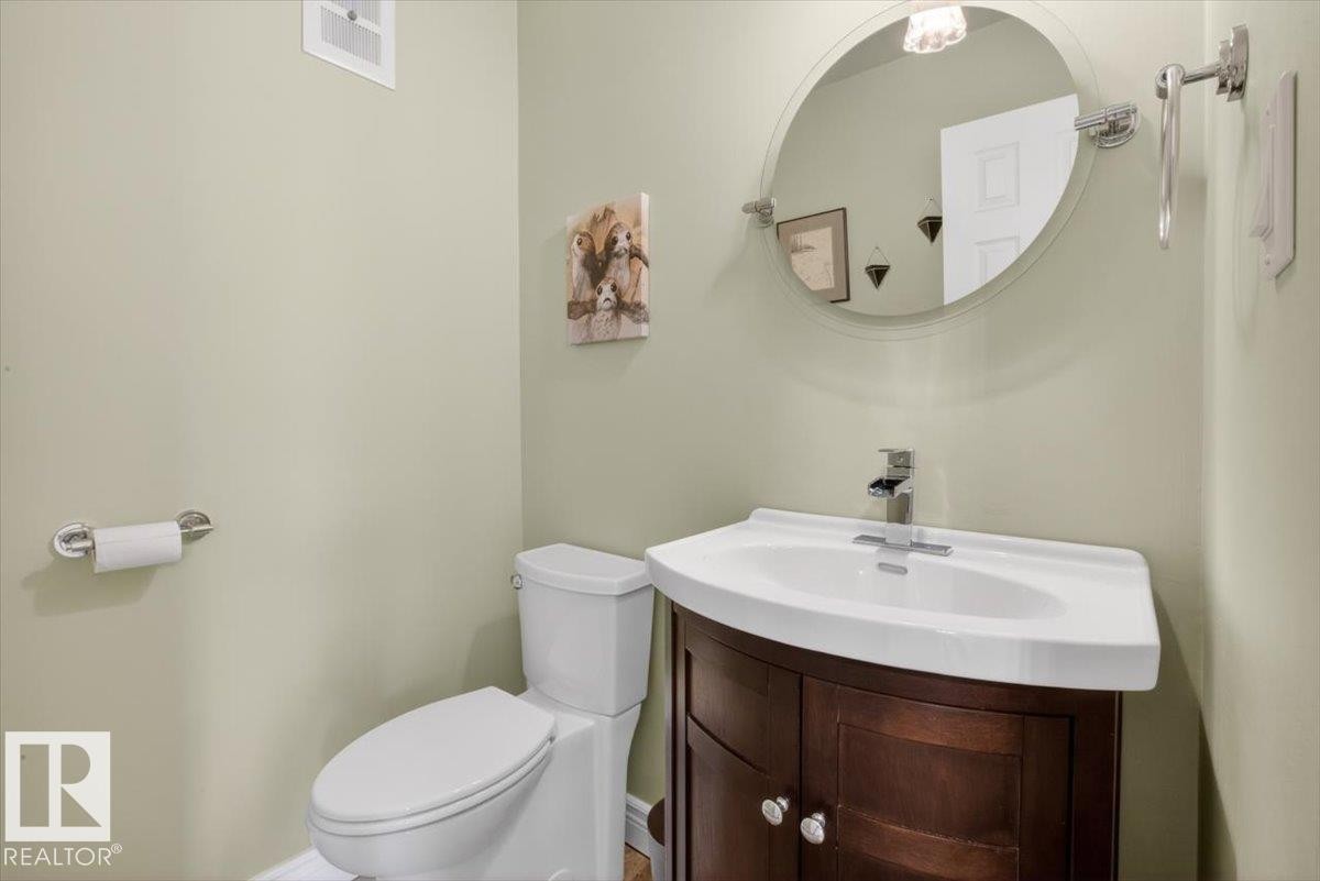 2 Grandview Rg, St. Albert, AB