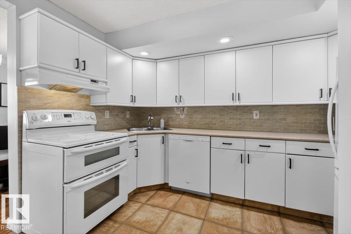 2 Grandview Rg, St. Albert, AB
