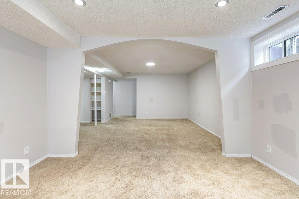 2016 82 Street Nw, Edmonton, AB - Indoor Photo Showing Other Room
