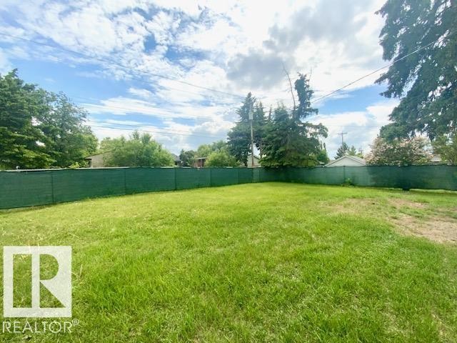 5505 45 Avenue, Wetaskiwin, AB