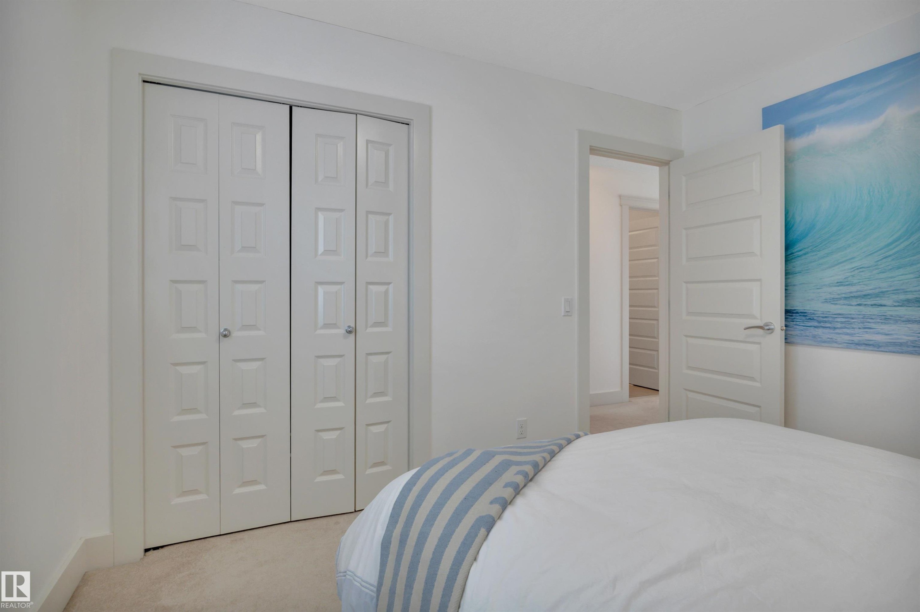 4231 Savaryn Drive, Edmonton, AB