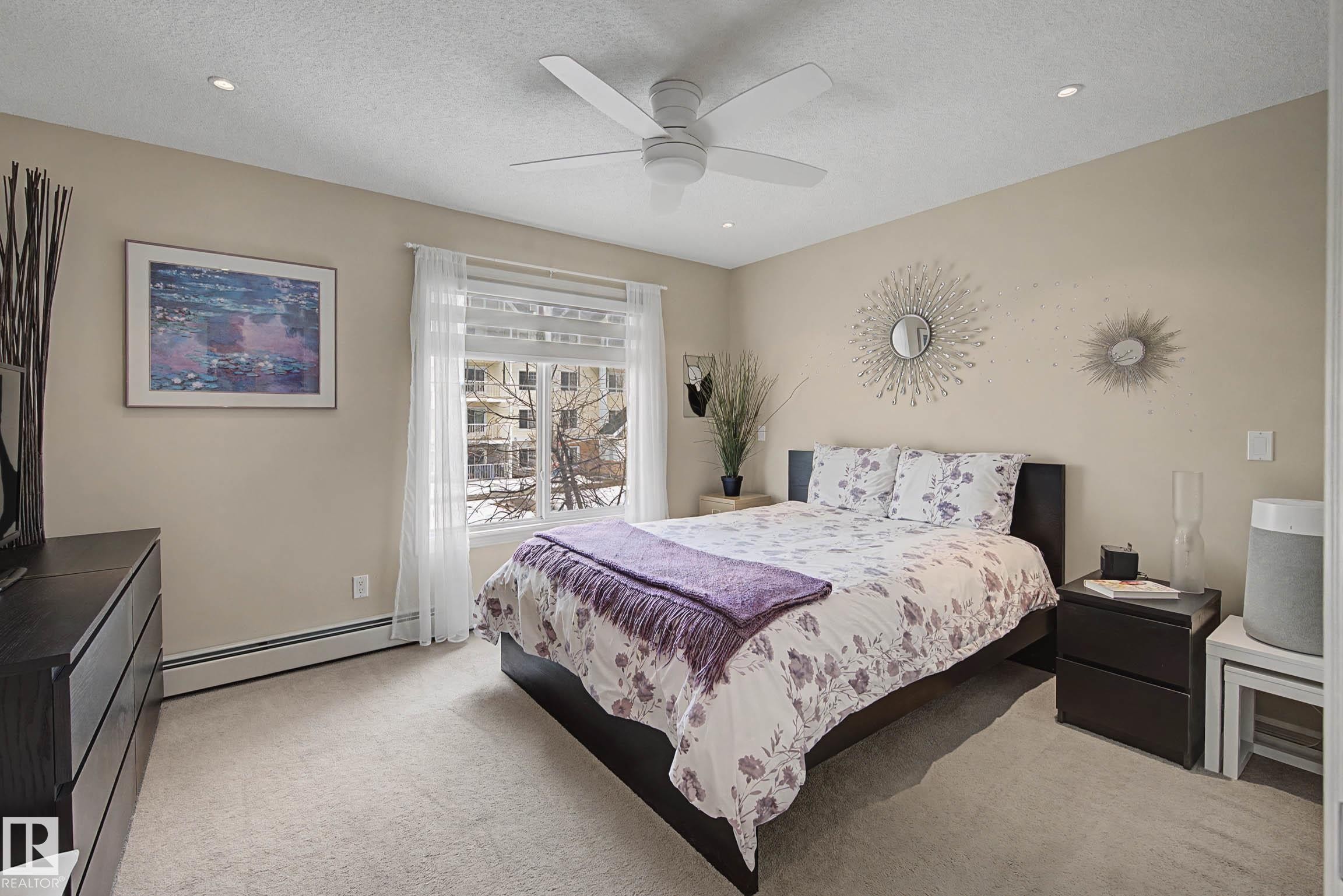 210 2204 44 Avenue, Edmonton, AB