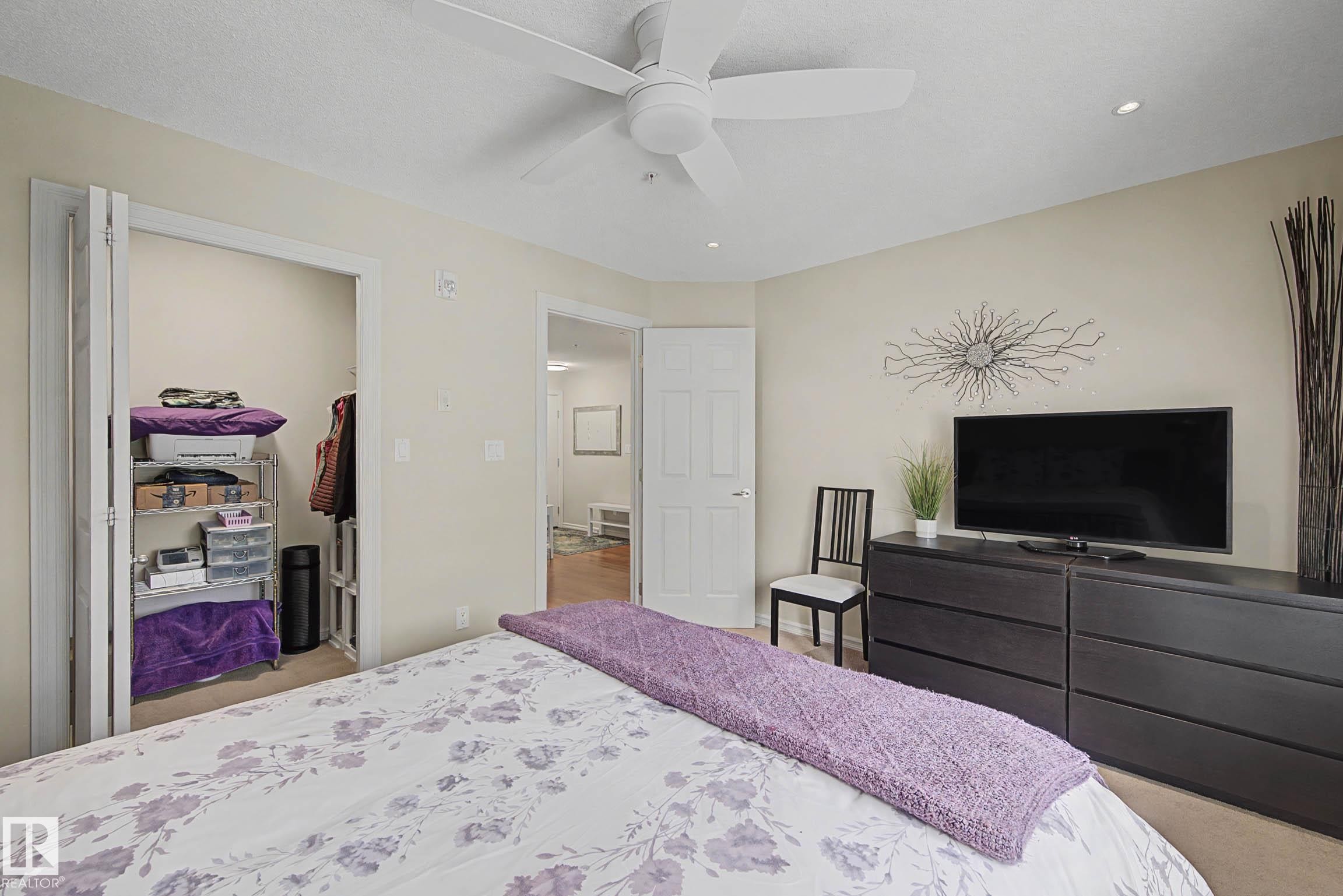 210 2204 44 Avenue, Edmonton, AB