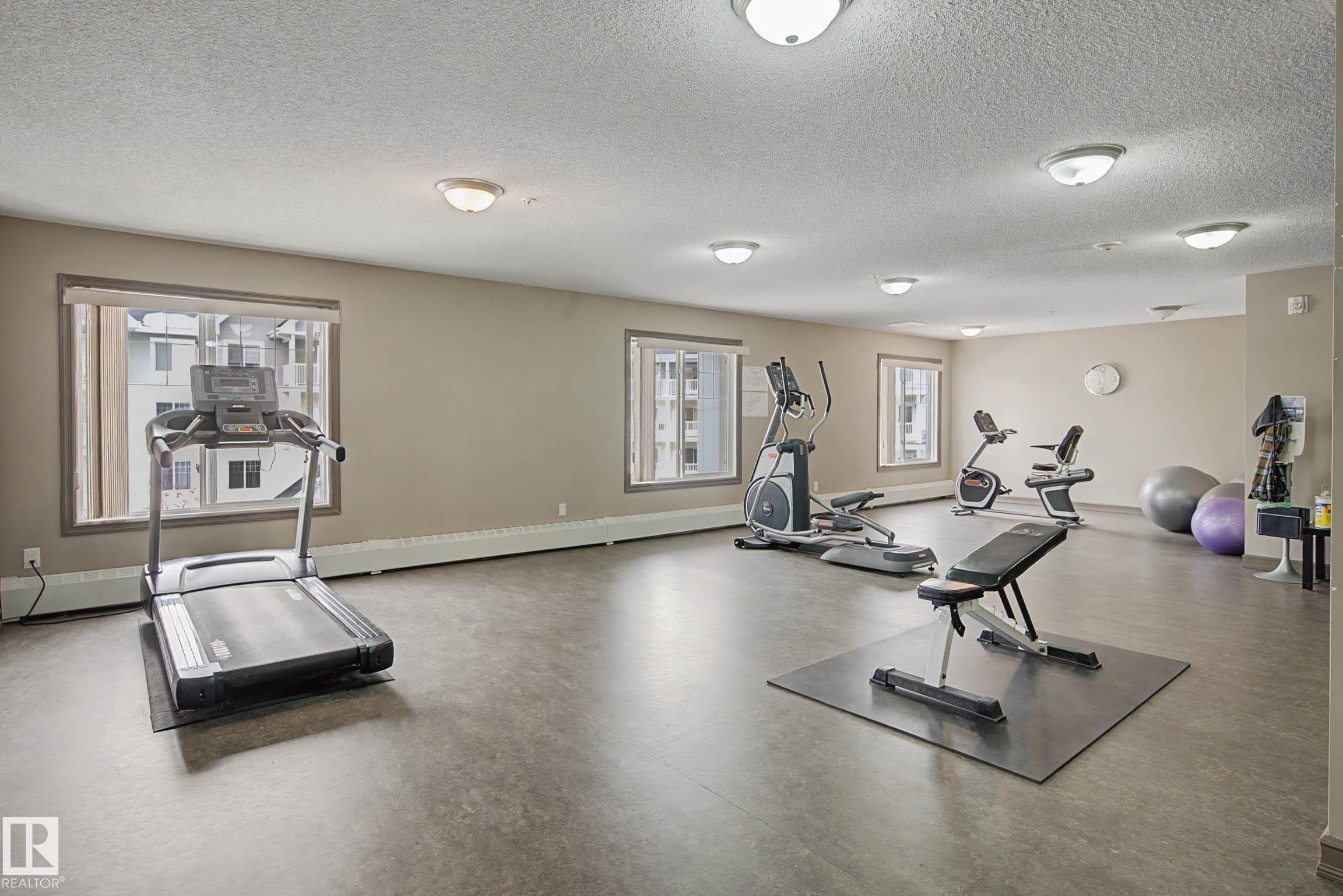 210 2204 44 Avenue, Edmonton, AB