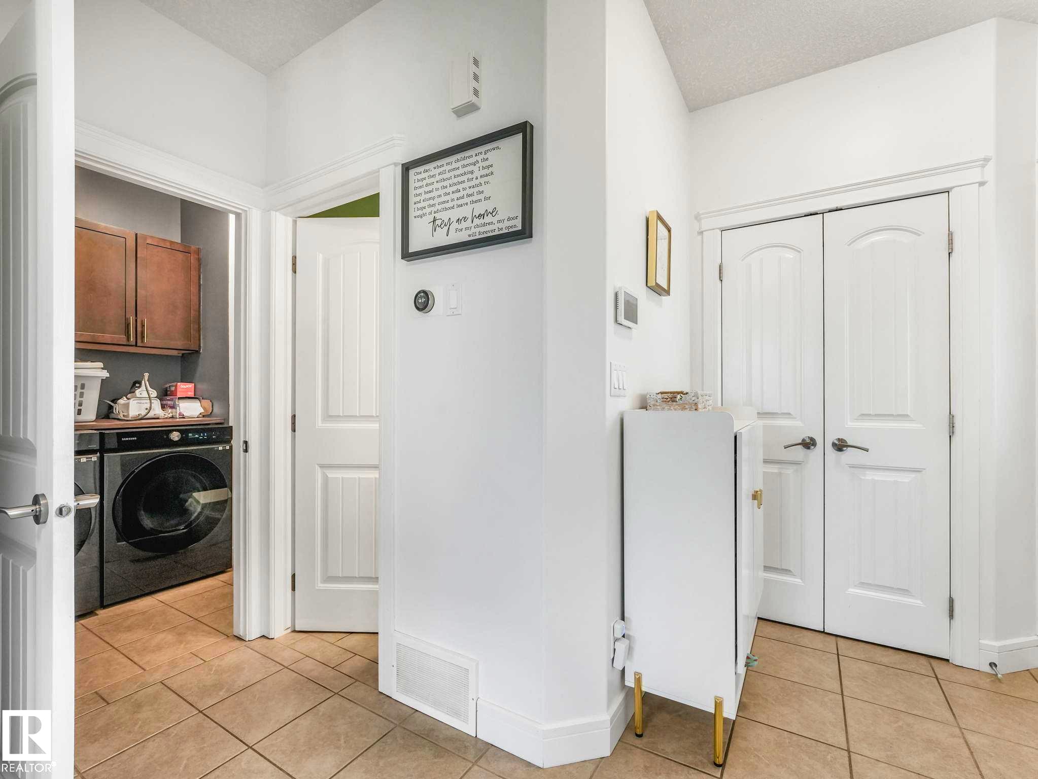 324 Ash Close, Leduc, AB