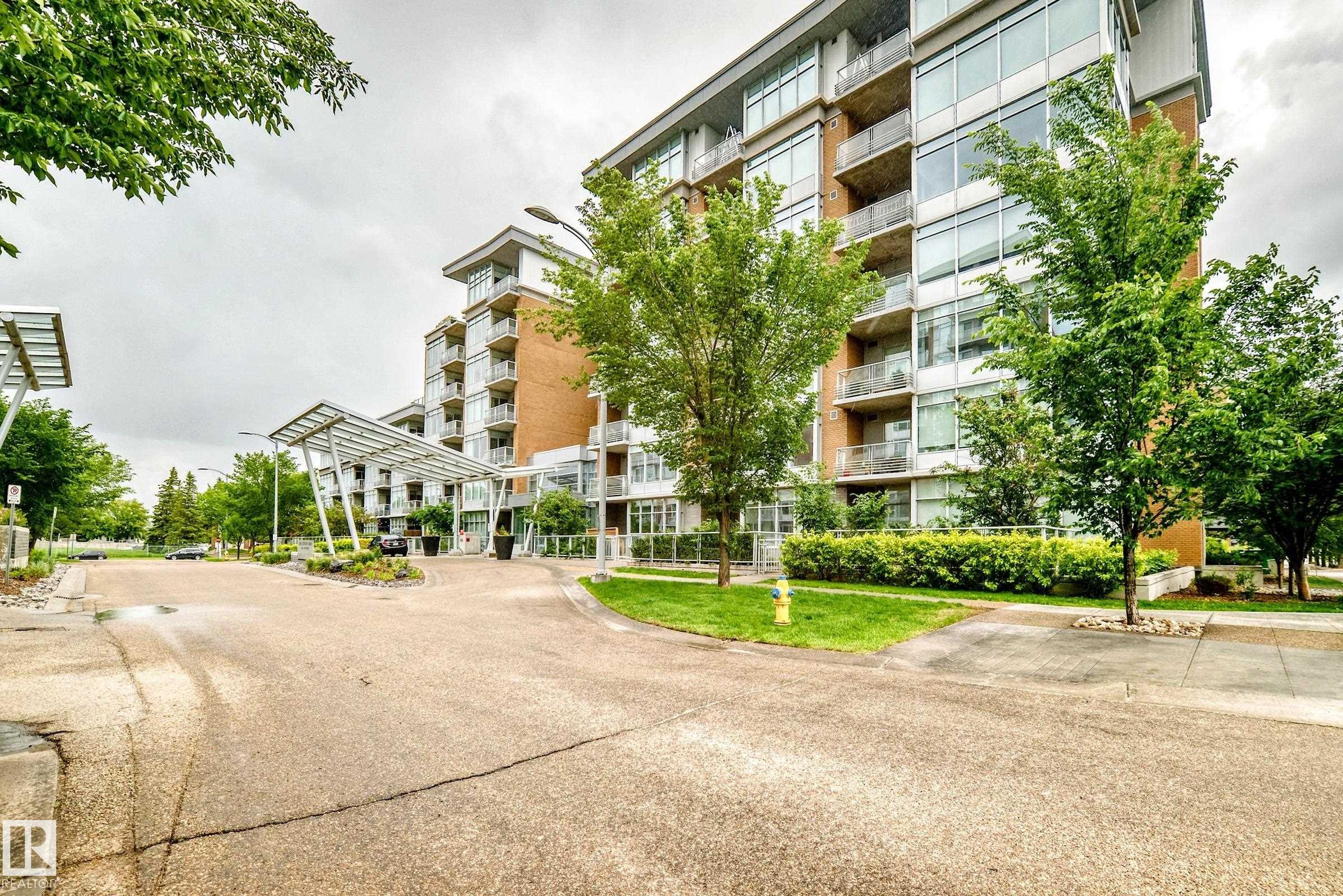 215 2510 109 Street, Edmonton, AB