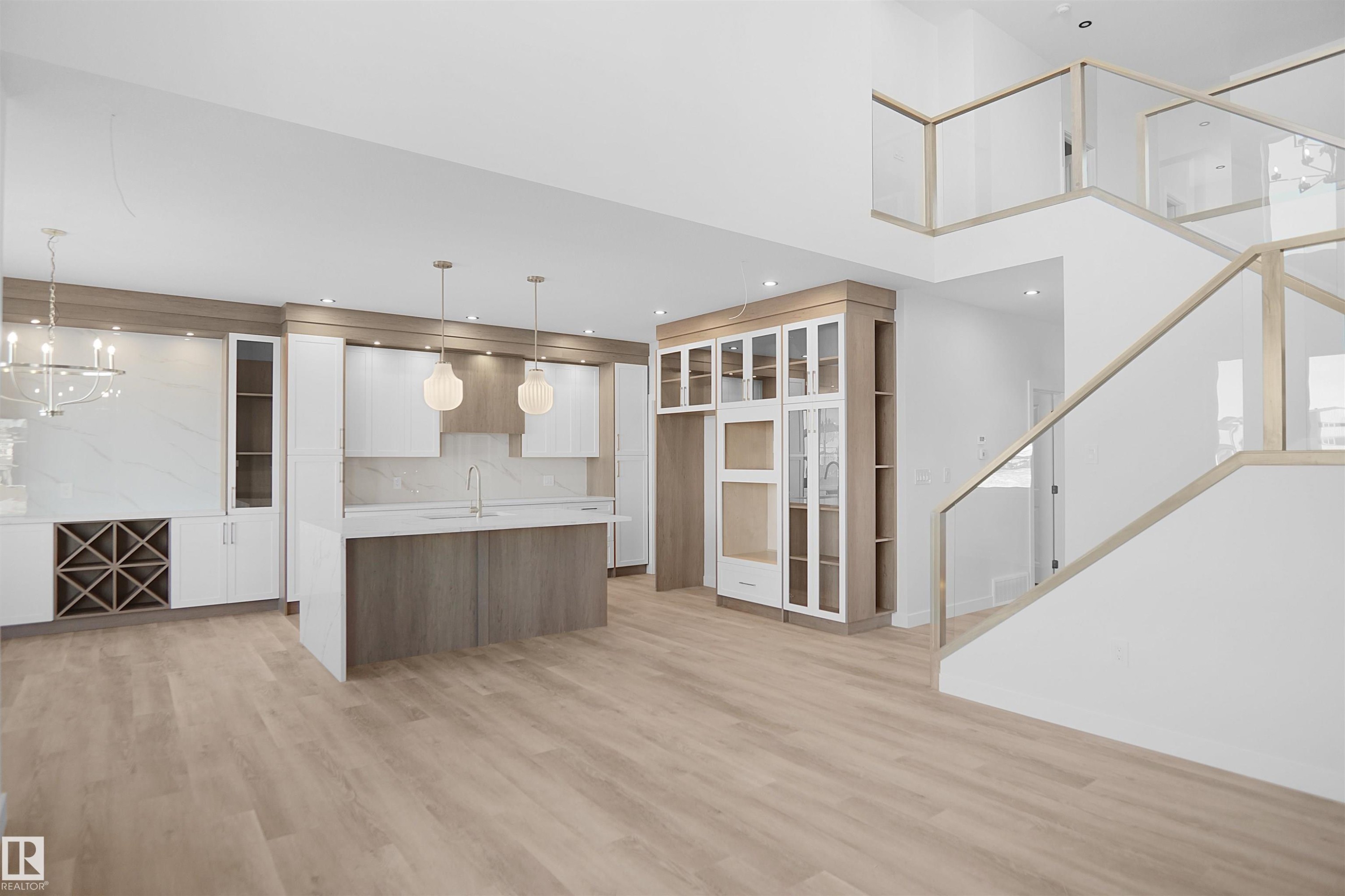 Kitchen - 6403 29 Ave, Edmonton, AB - Indoor Photo Showing Other Room
