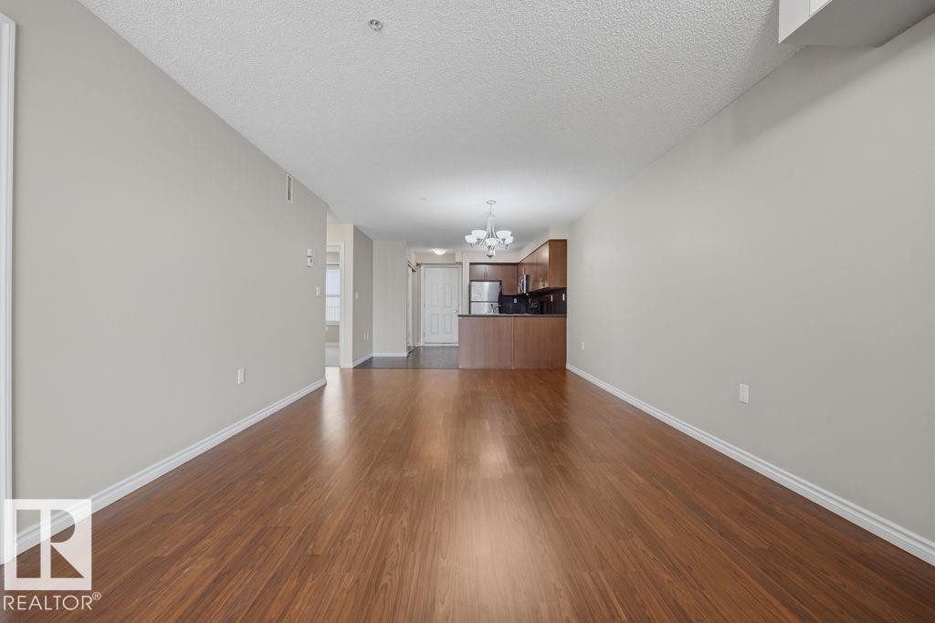 204 10118 106 Avenue, Edmonton, AB - Indoor Photo Showing Other Room