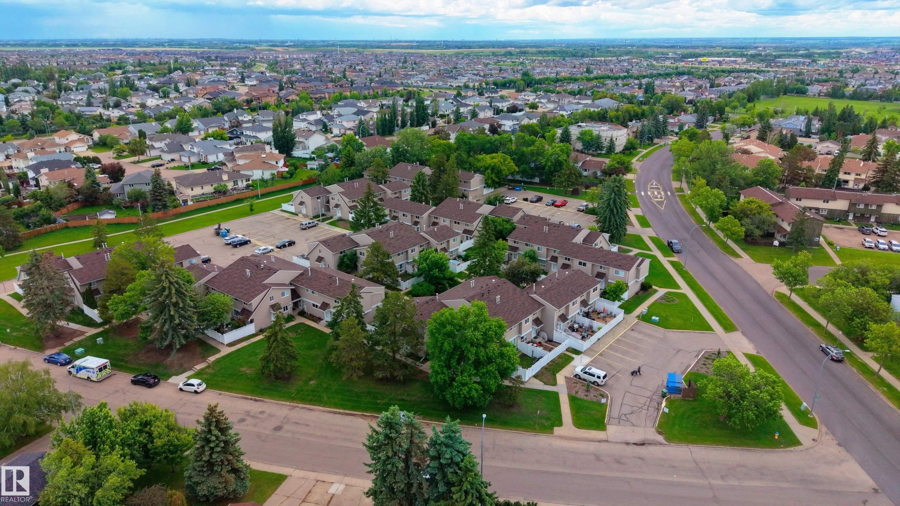 15217 54 Street, Edmonton, AB