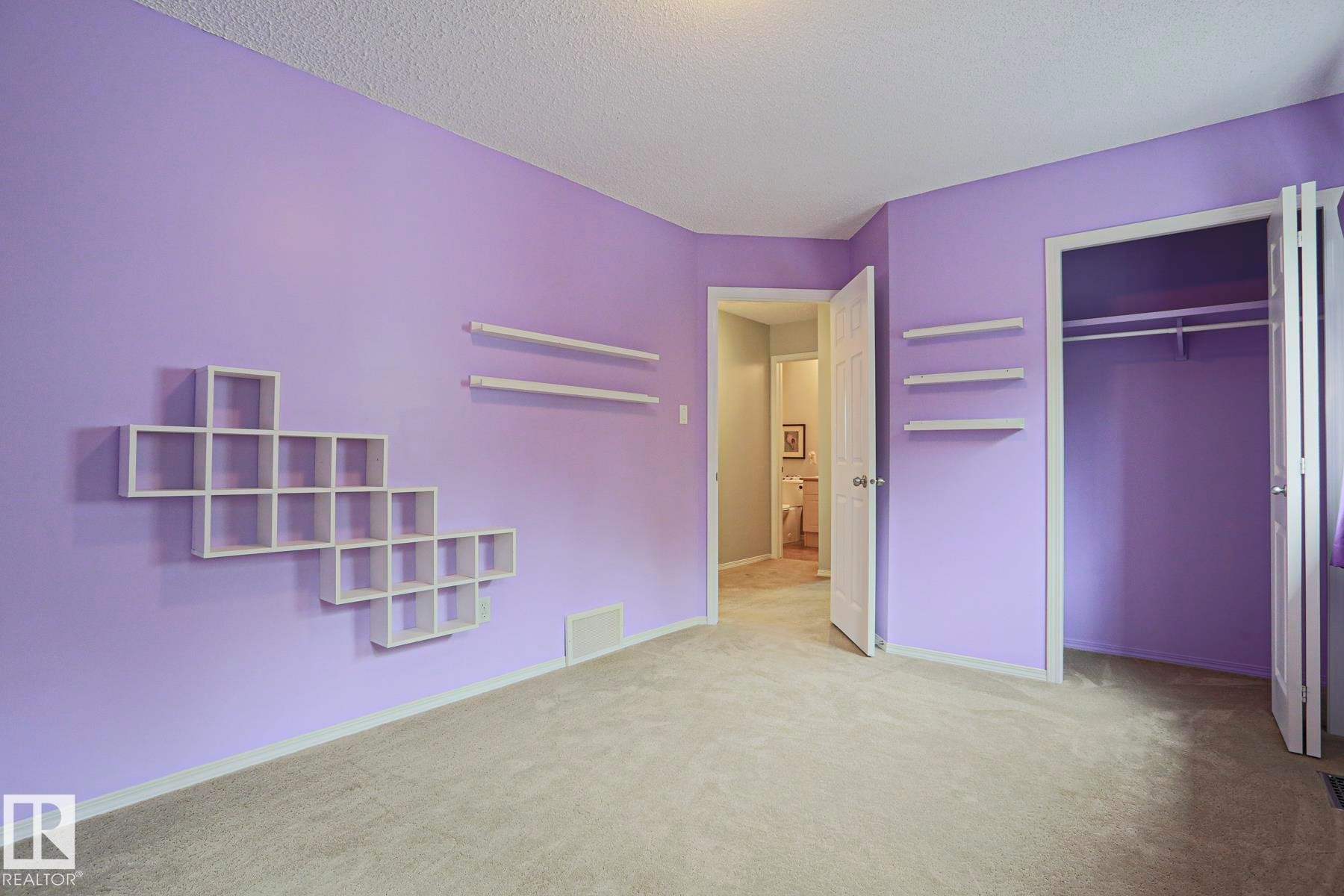 1712 Tomlinson Common, Edmonton, AB