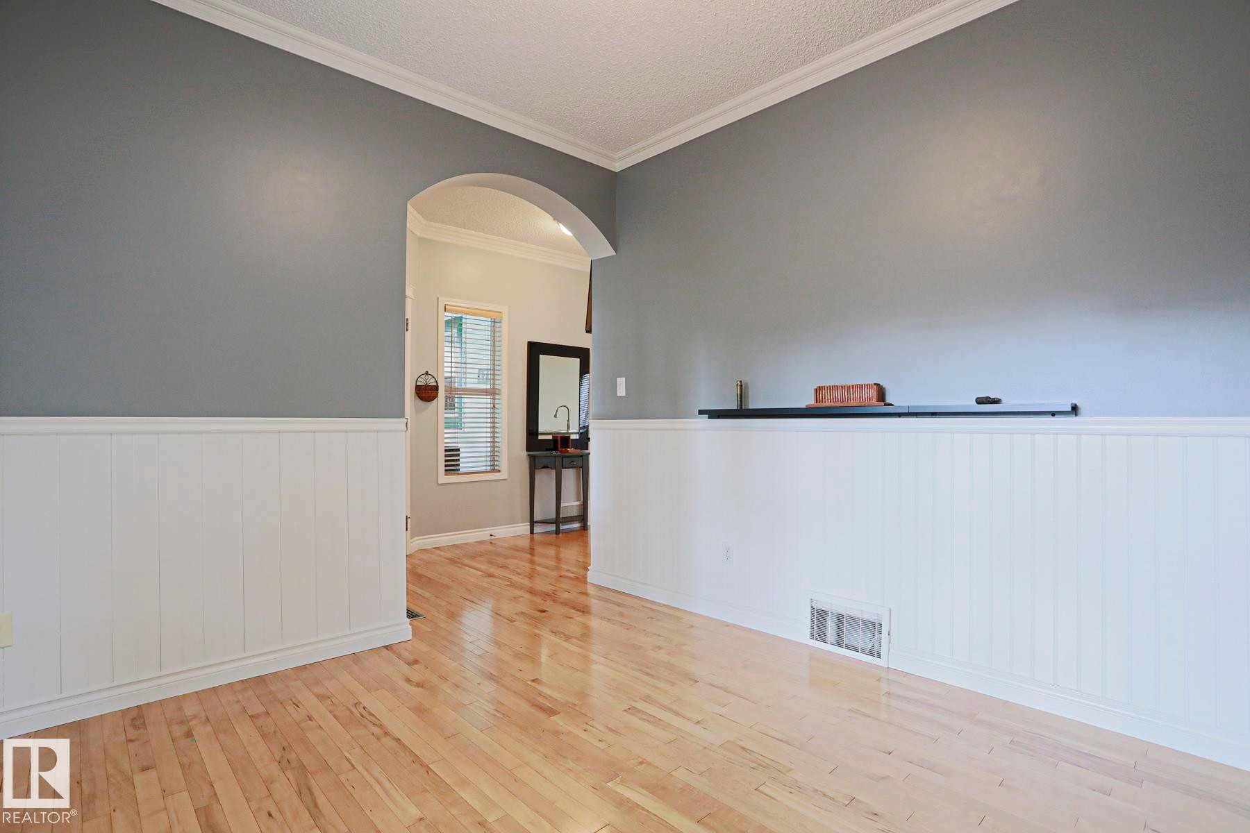 1712 Tomlinson Common, Edmonton, AB