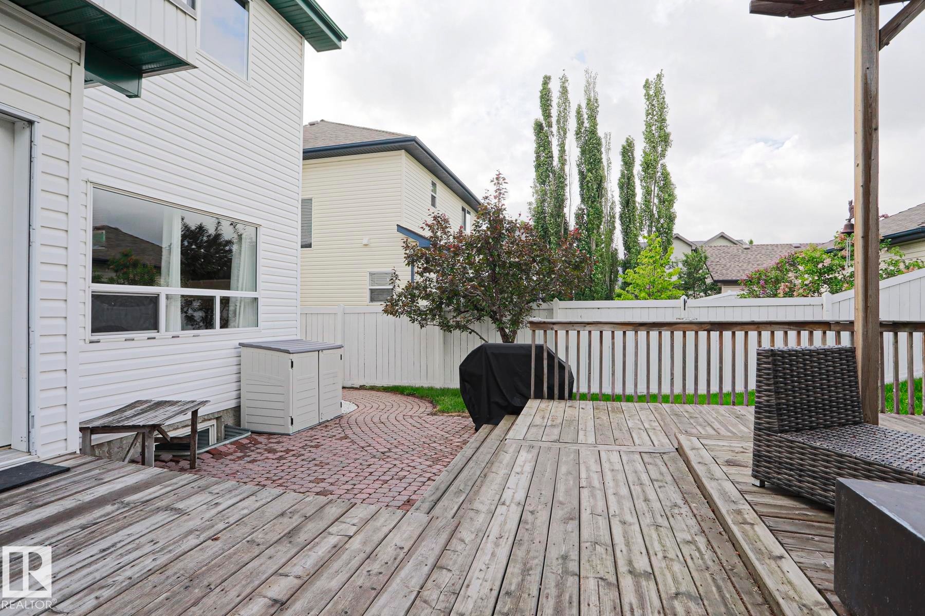 1712 Tomlinson Common, Edmonton, AB