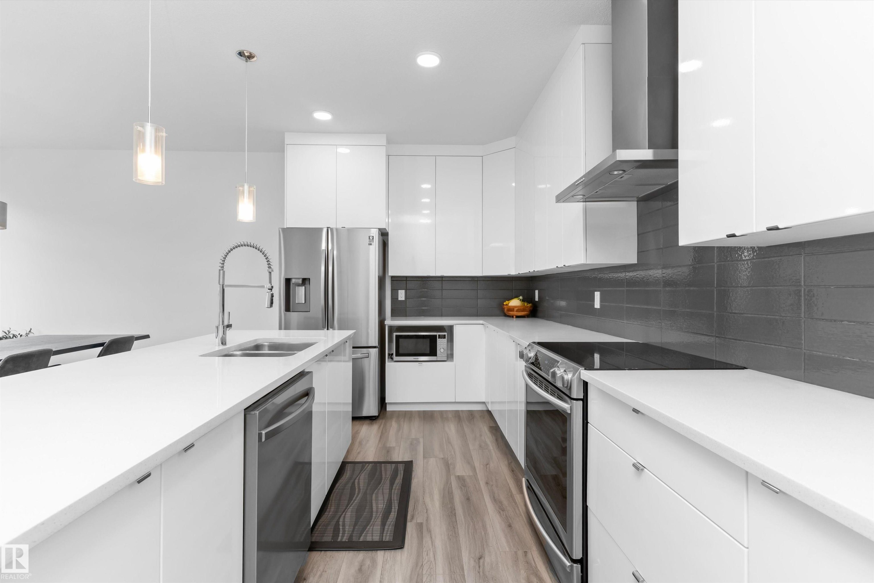 16624 32 Avenue, Edmonton, AB