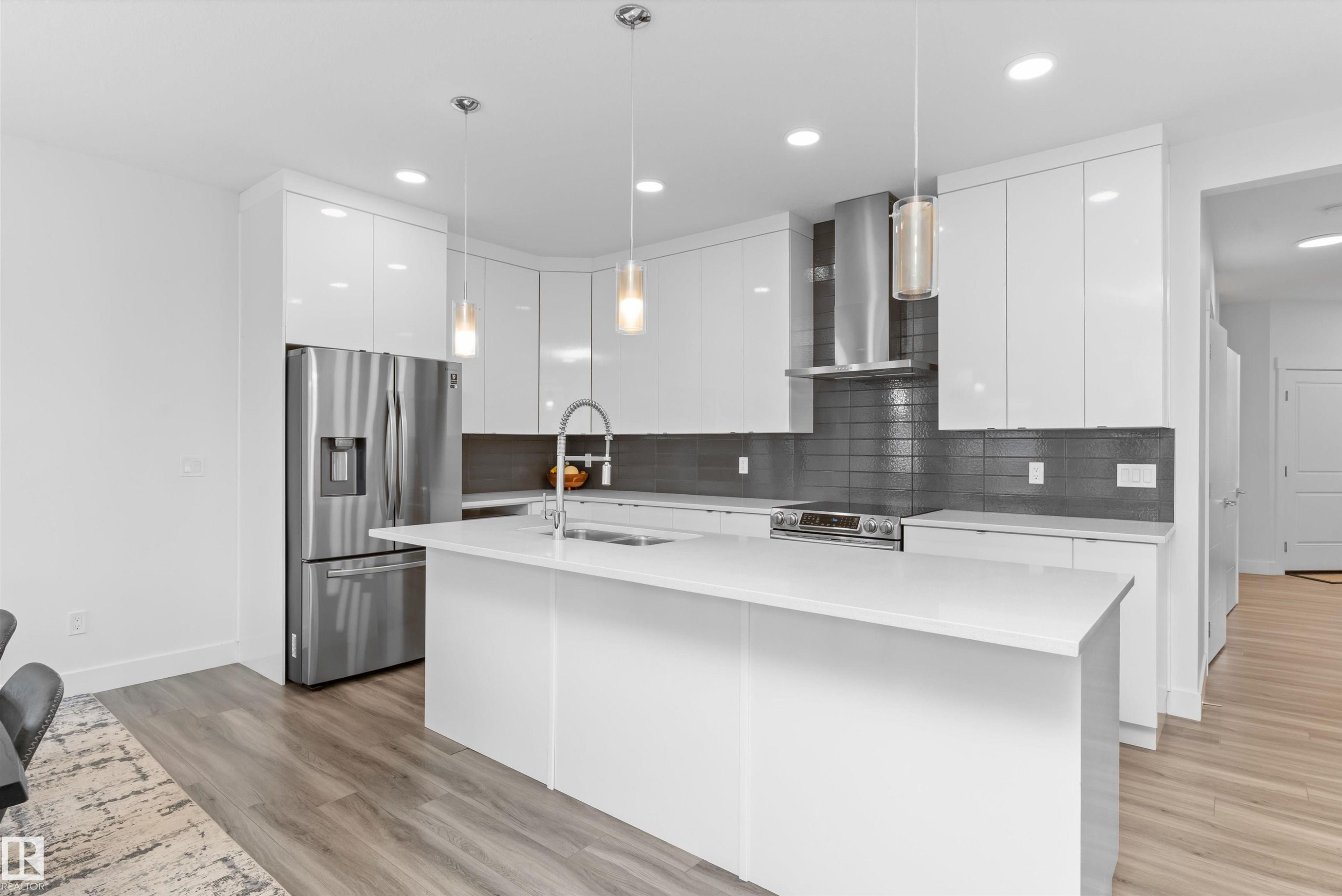 16624 32 Avenue, Edmonton, AB