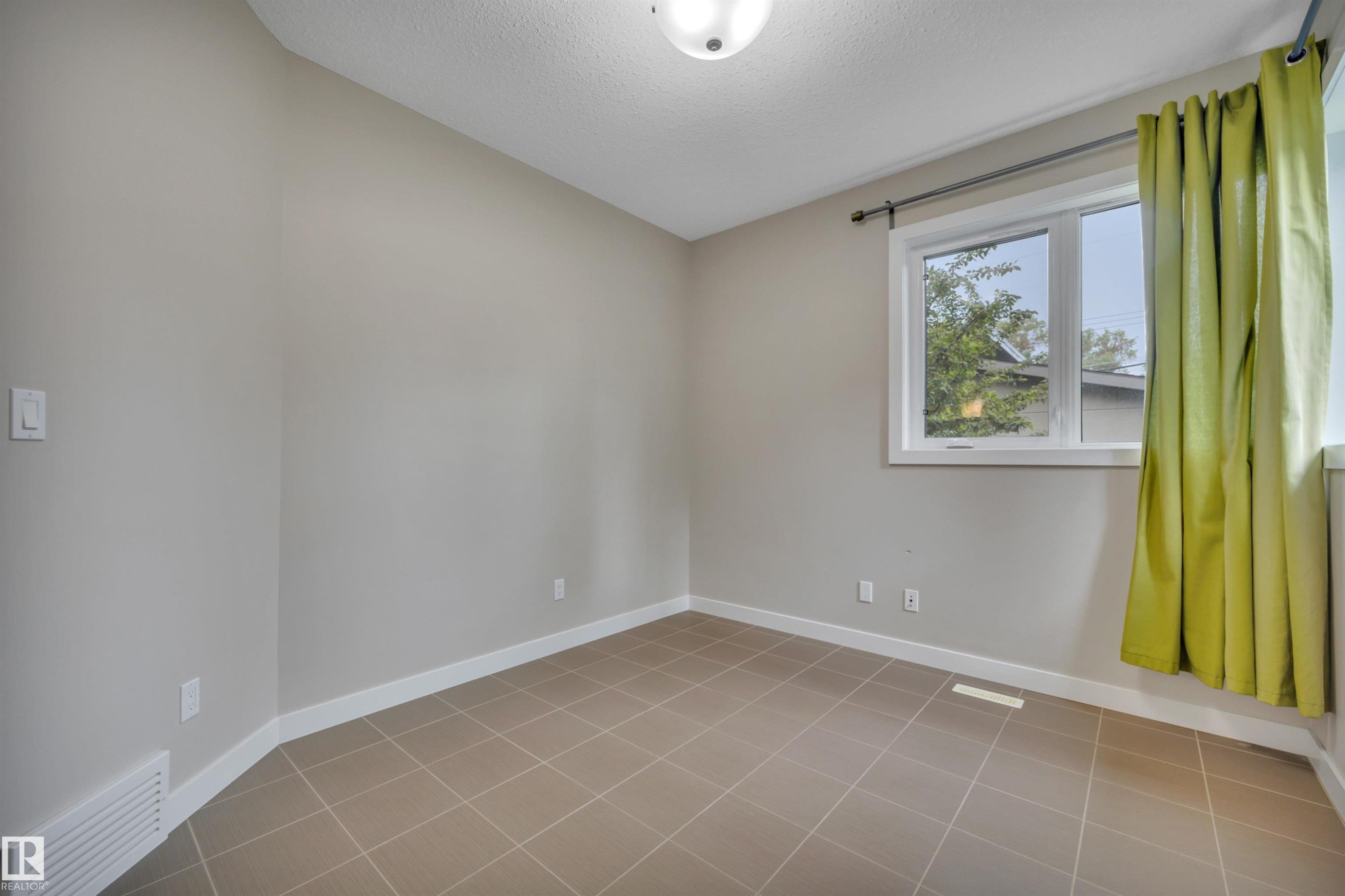 10951 81 Avenue, Edmonton, AB