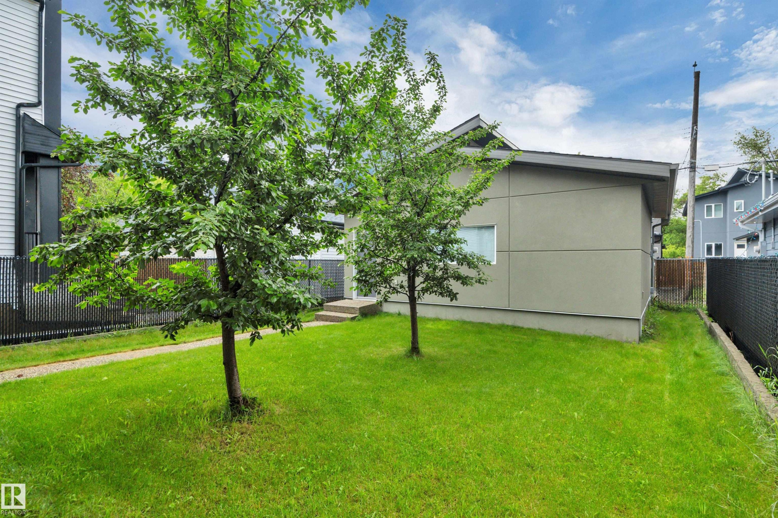 10951 81 Avenue, Edmonton, AB