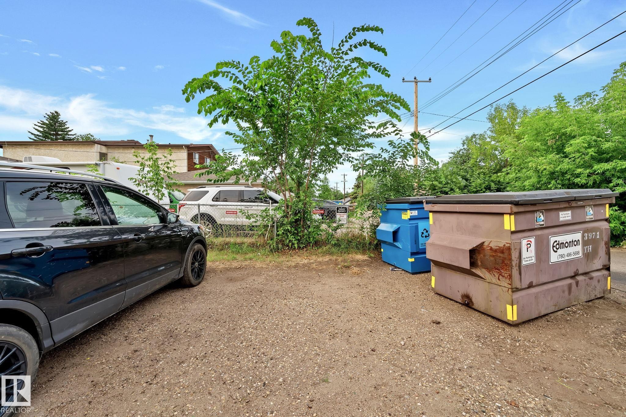 104 12409 82 Street, Edmonton, AB