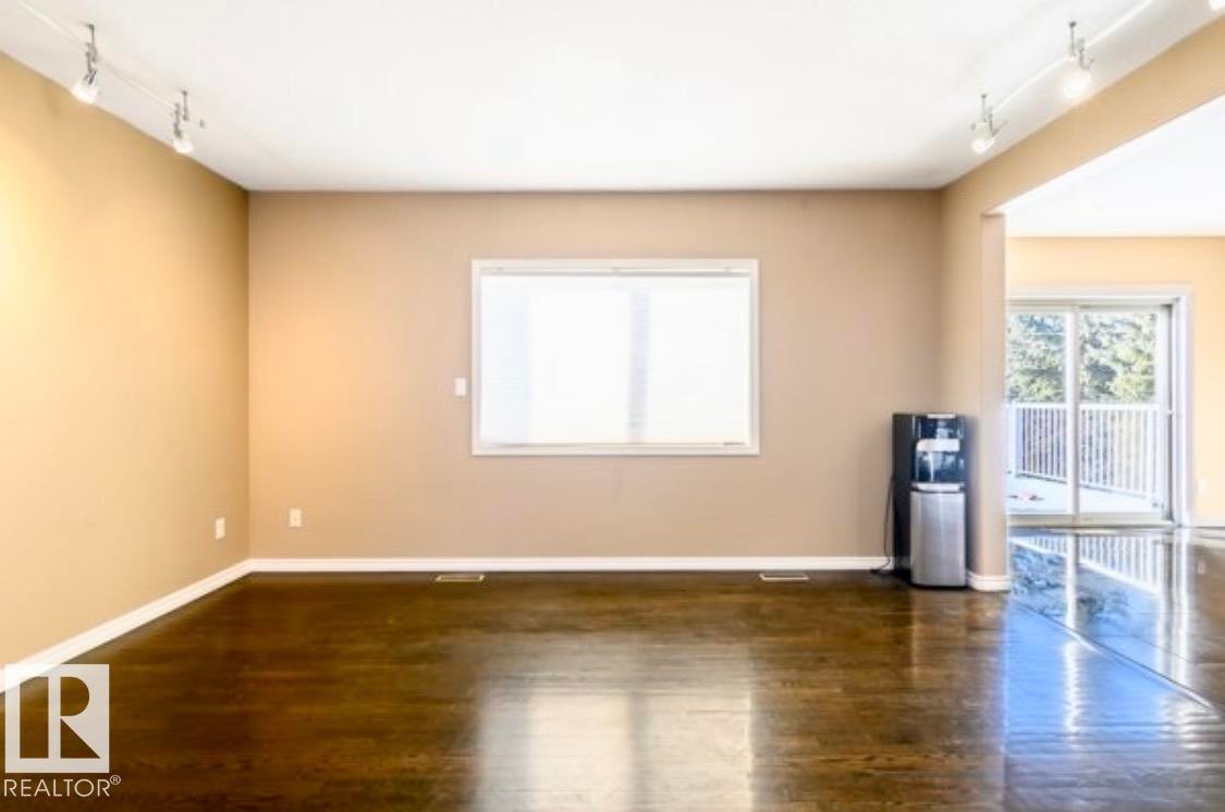 18633 122 Avenue, Edmonton, AB