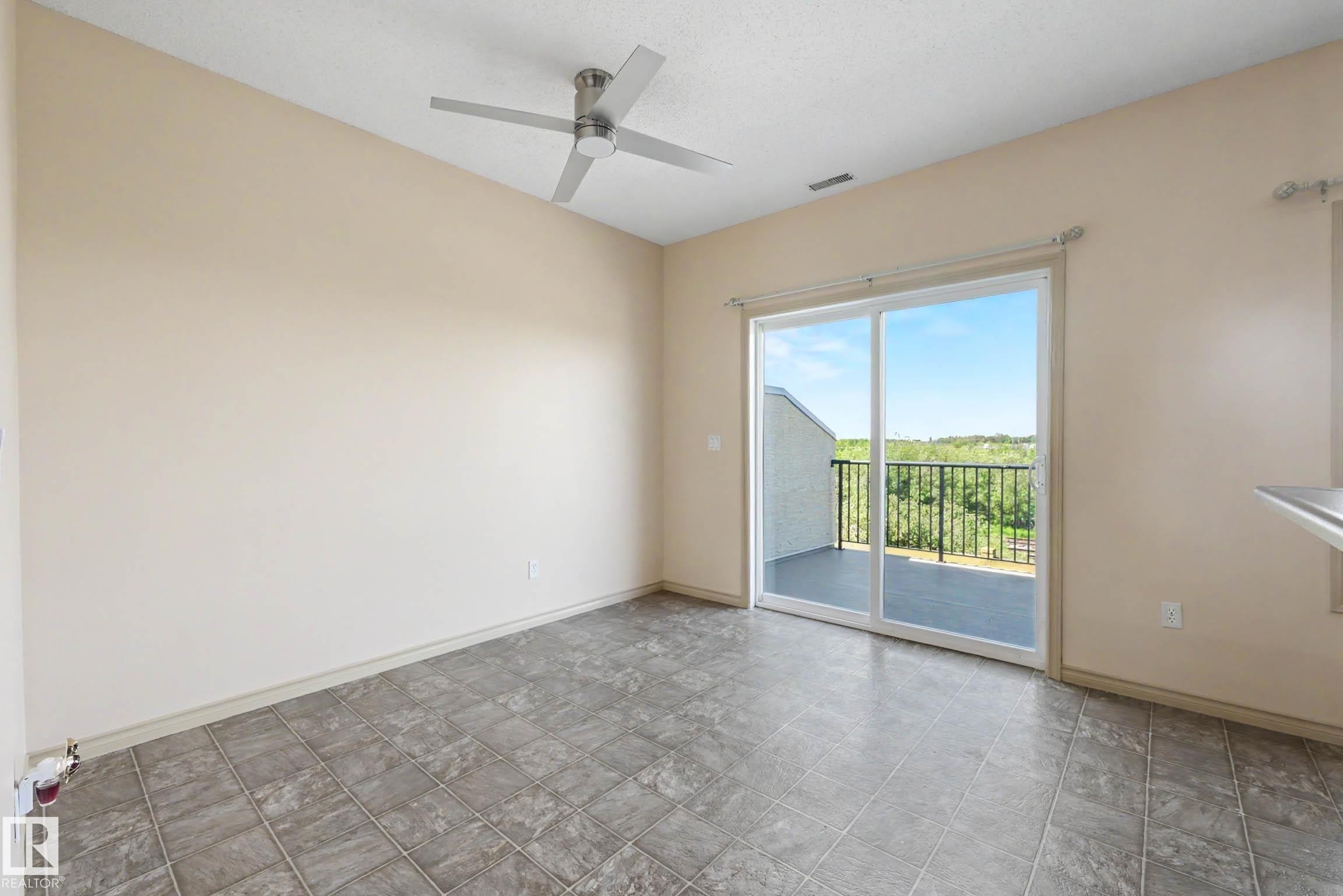 92 13825 155 Avenue, Edmonton, AB