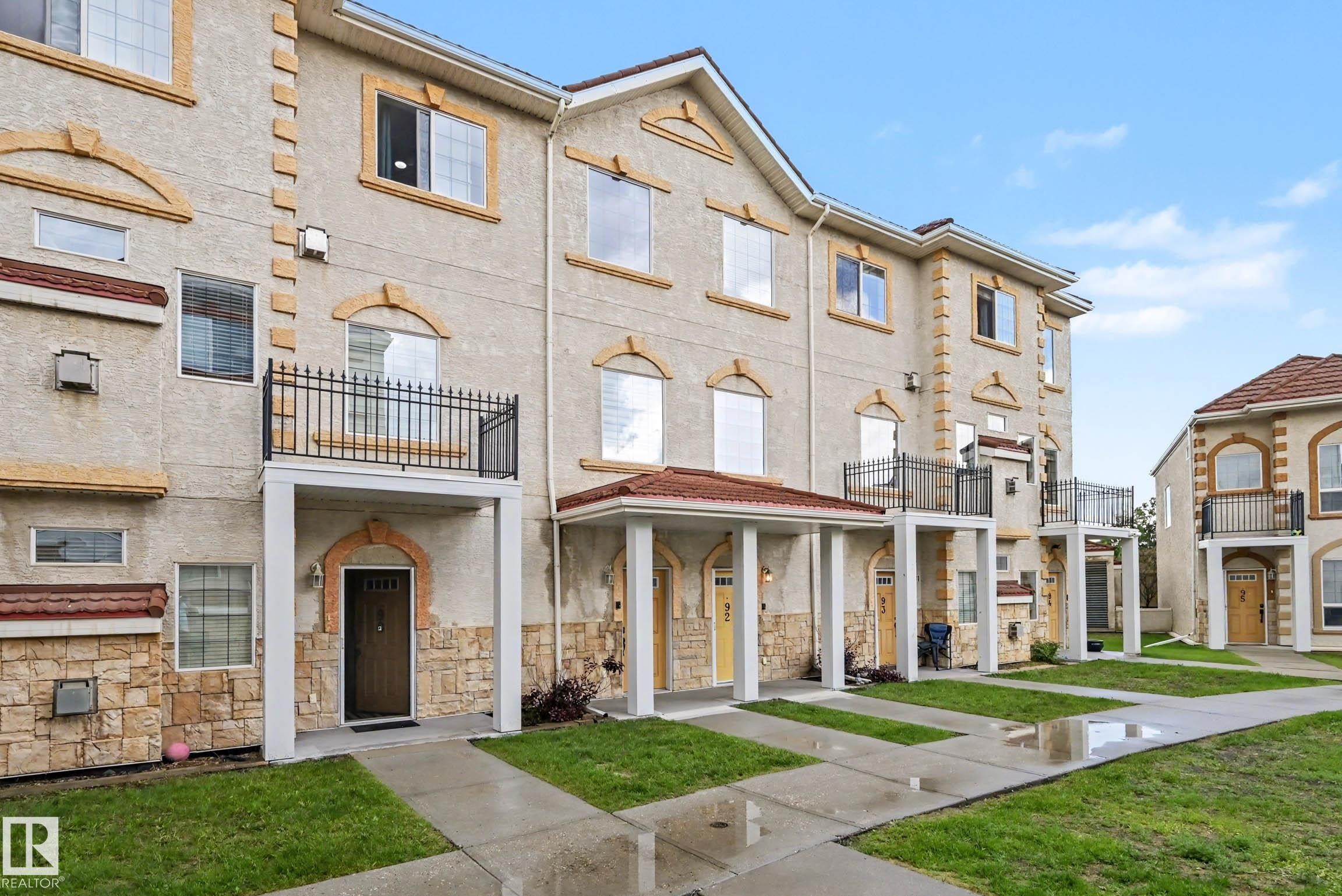 92 13825 155 Avenue, Edmonton, AB