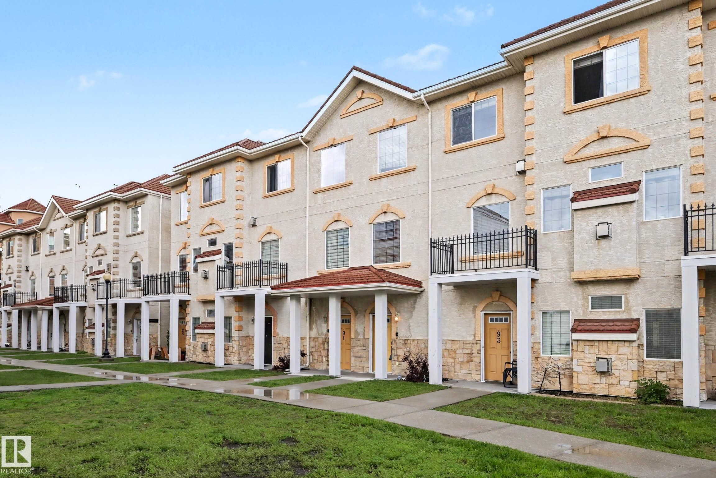 92 13825 155 Avenue, Edmonton, AB