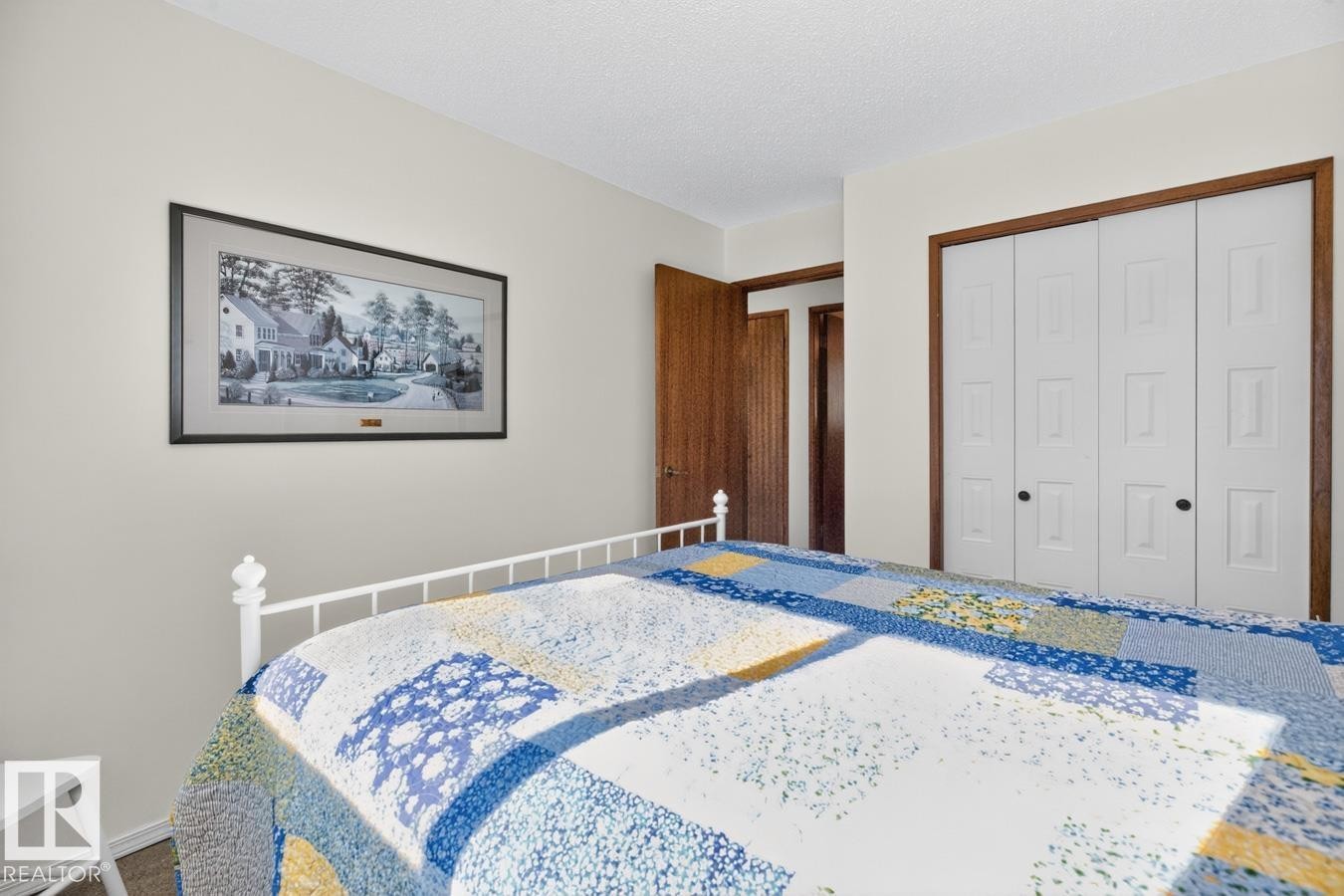 6930 11 Avenue, Edmonton, AB