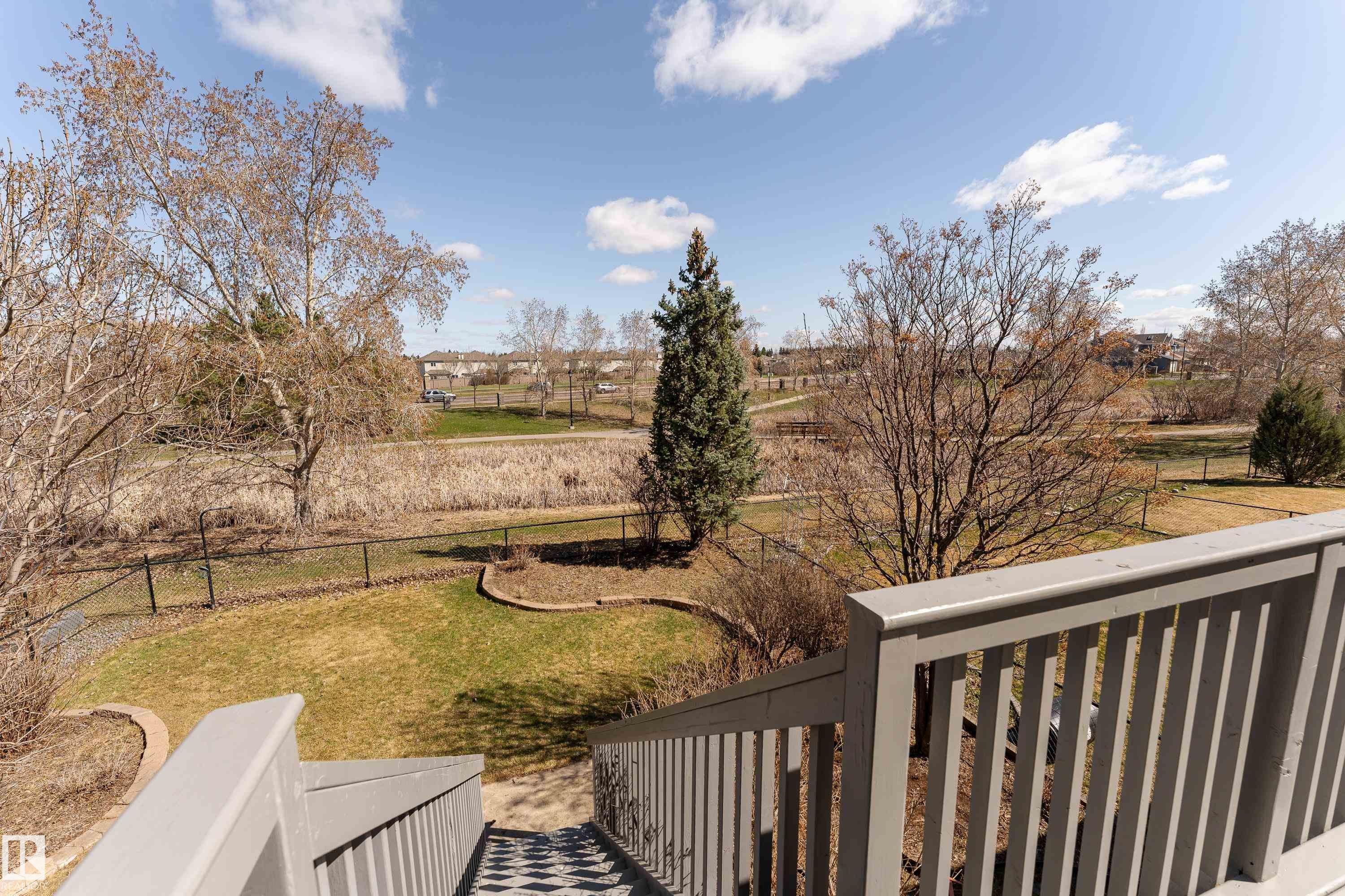 1044 Barnes Way, Edmonton, AB - Outdoor