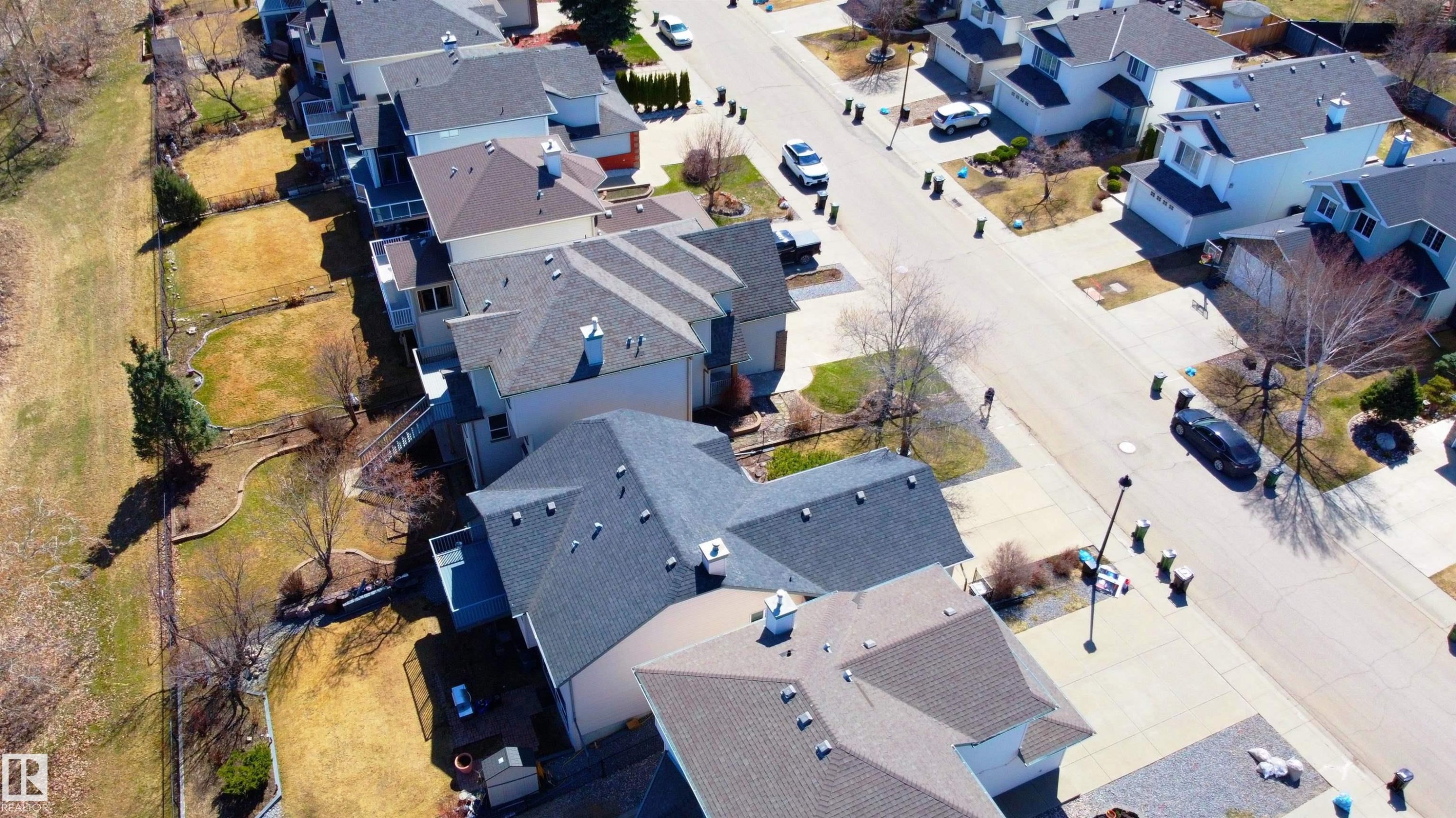 1044 Barnes Way, Edmonton, AB - Outdoor With View