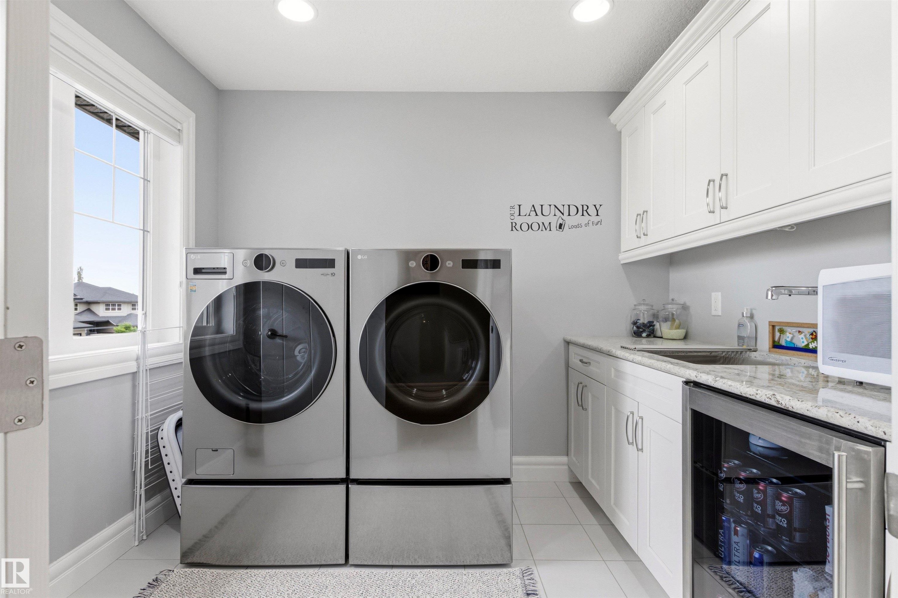 2294 Warry Loop, Edmonton, AB