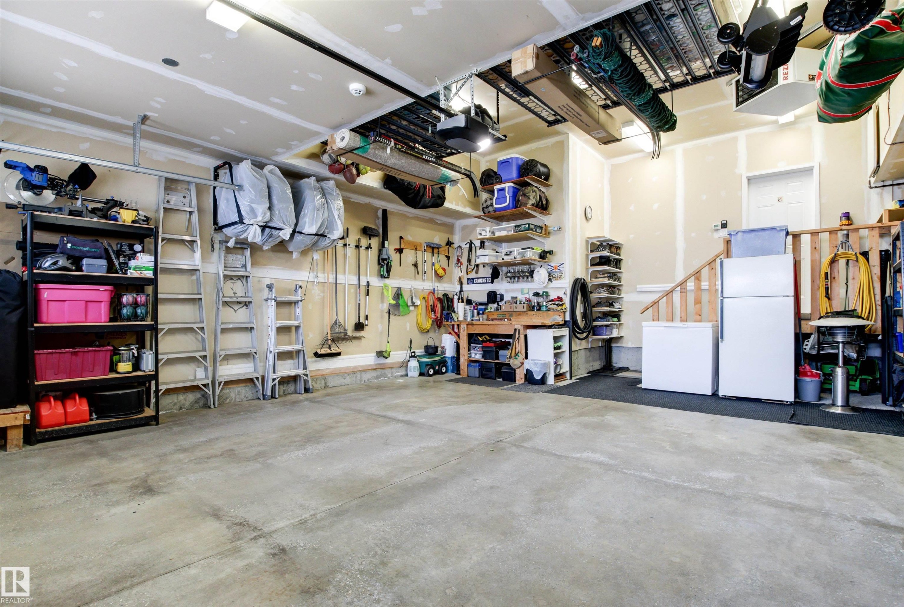 2294 Warry Loop, Edmonton, AB