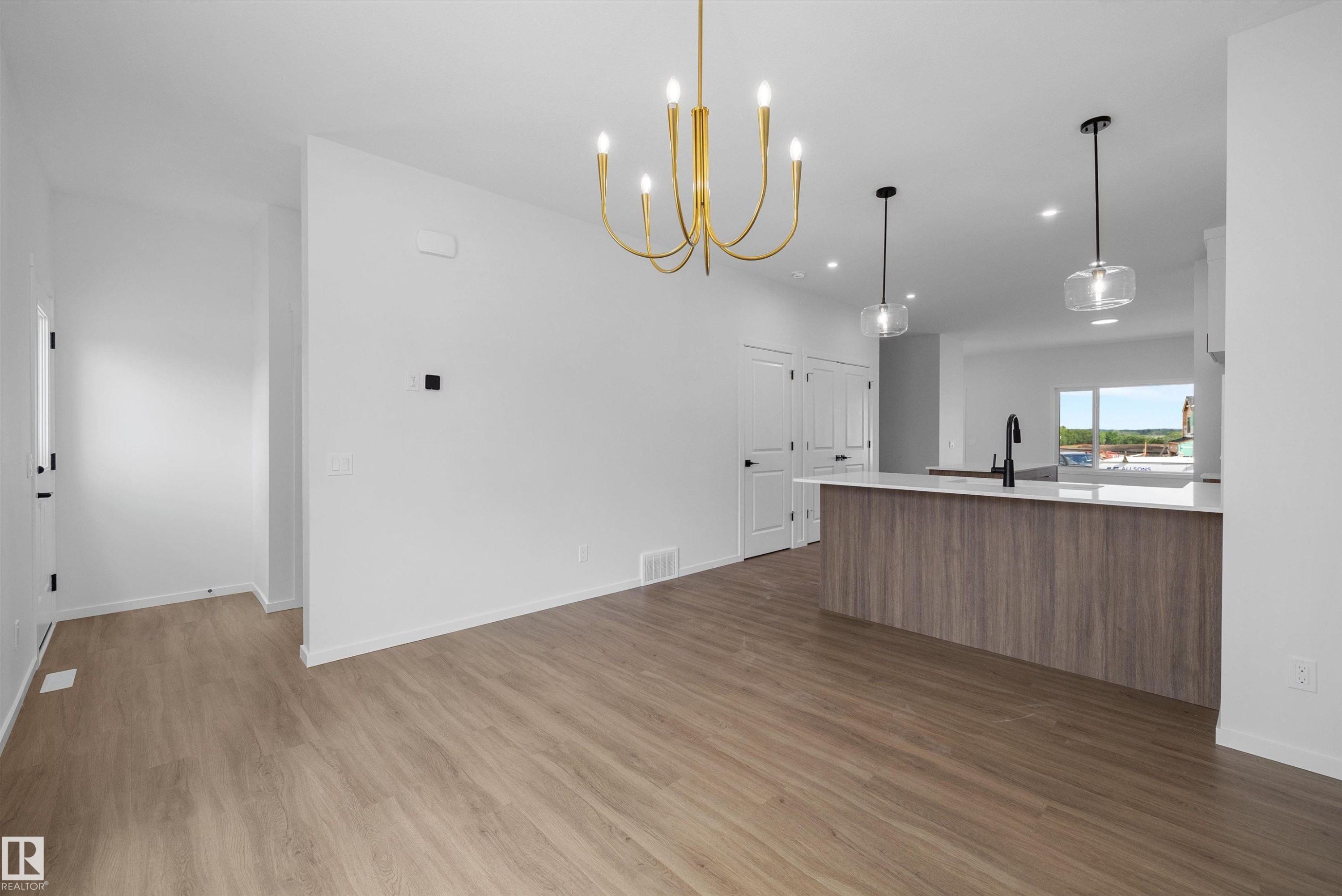 133 Mustang Close, Ardrossan, AB - Indoor