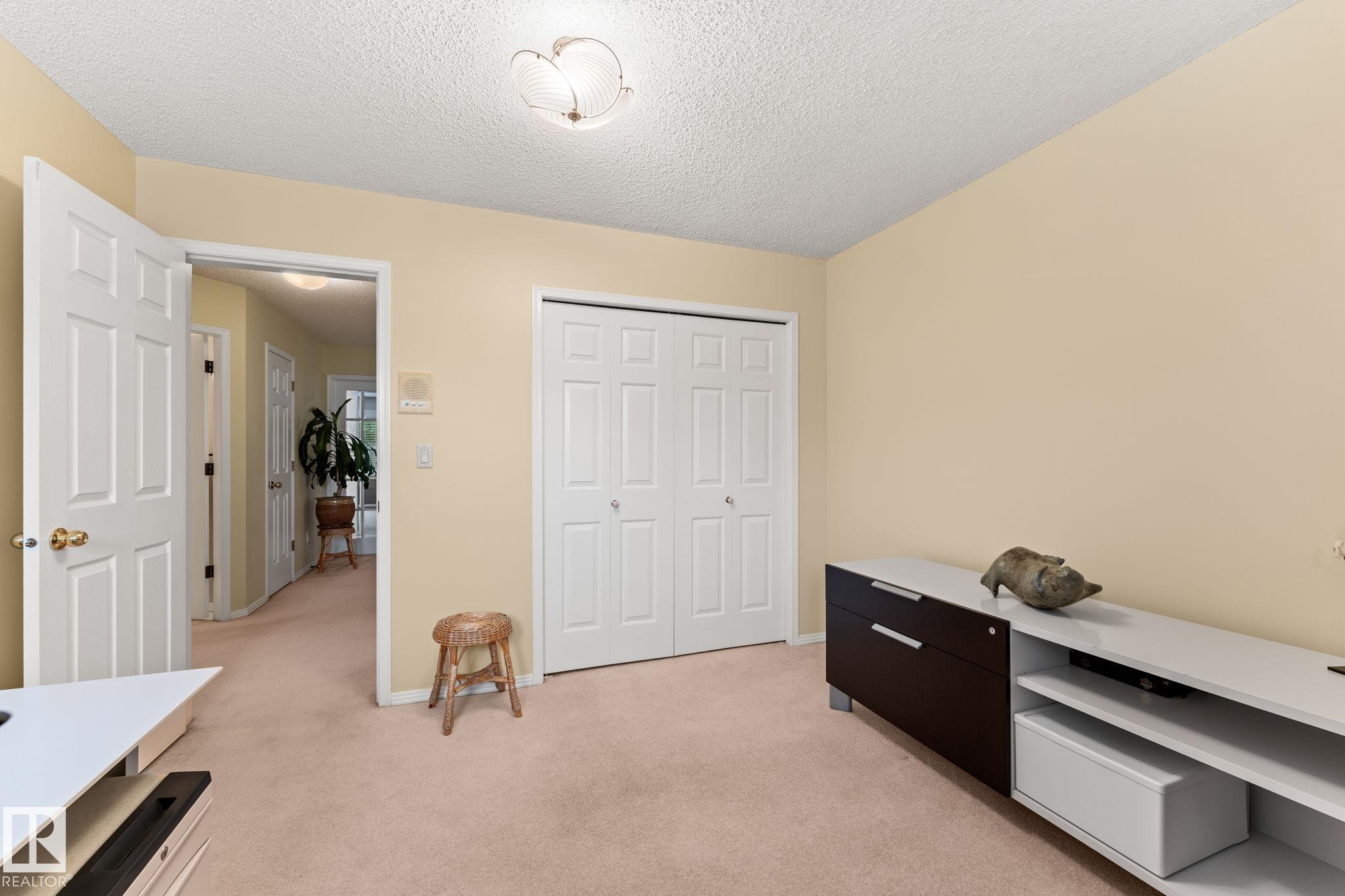 471 Ronning Street, Edmonton, AB