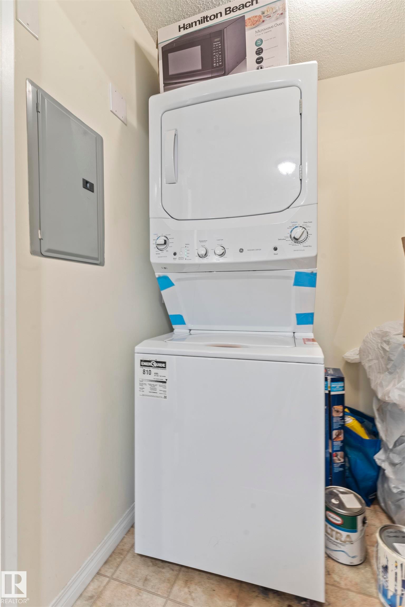 117 111 Edwards Drive, Edmonton, AB - Indoor Photo Showing Laundry Room