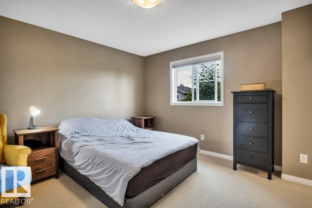 7685 Schmid Crescent, Edmonton, AB